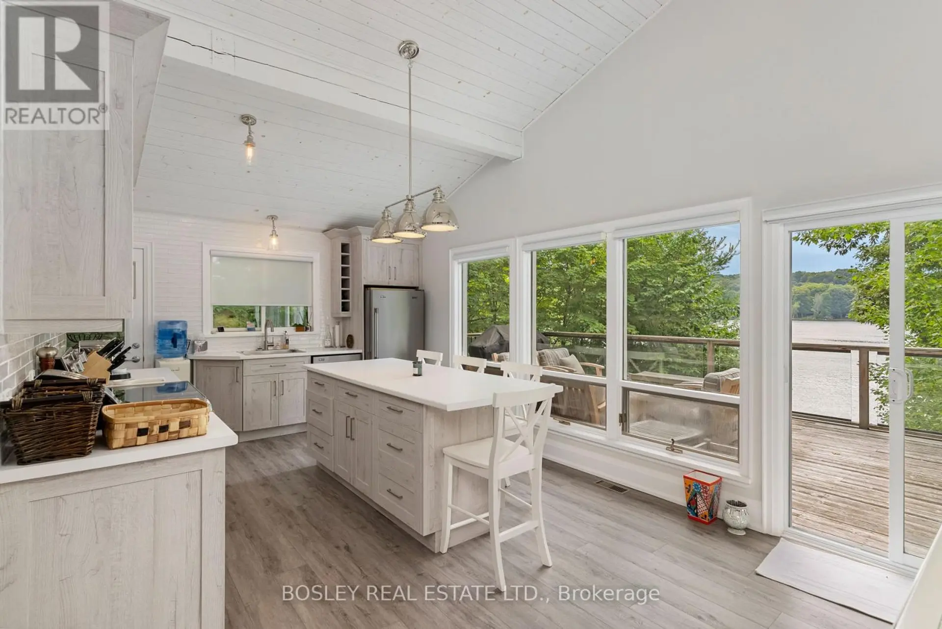 #COTTAGE 152 FARLAIN LAKE ROAD E - Image 7