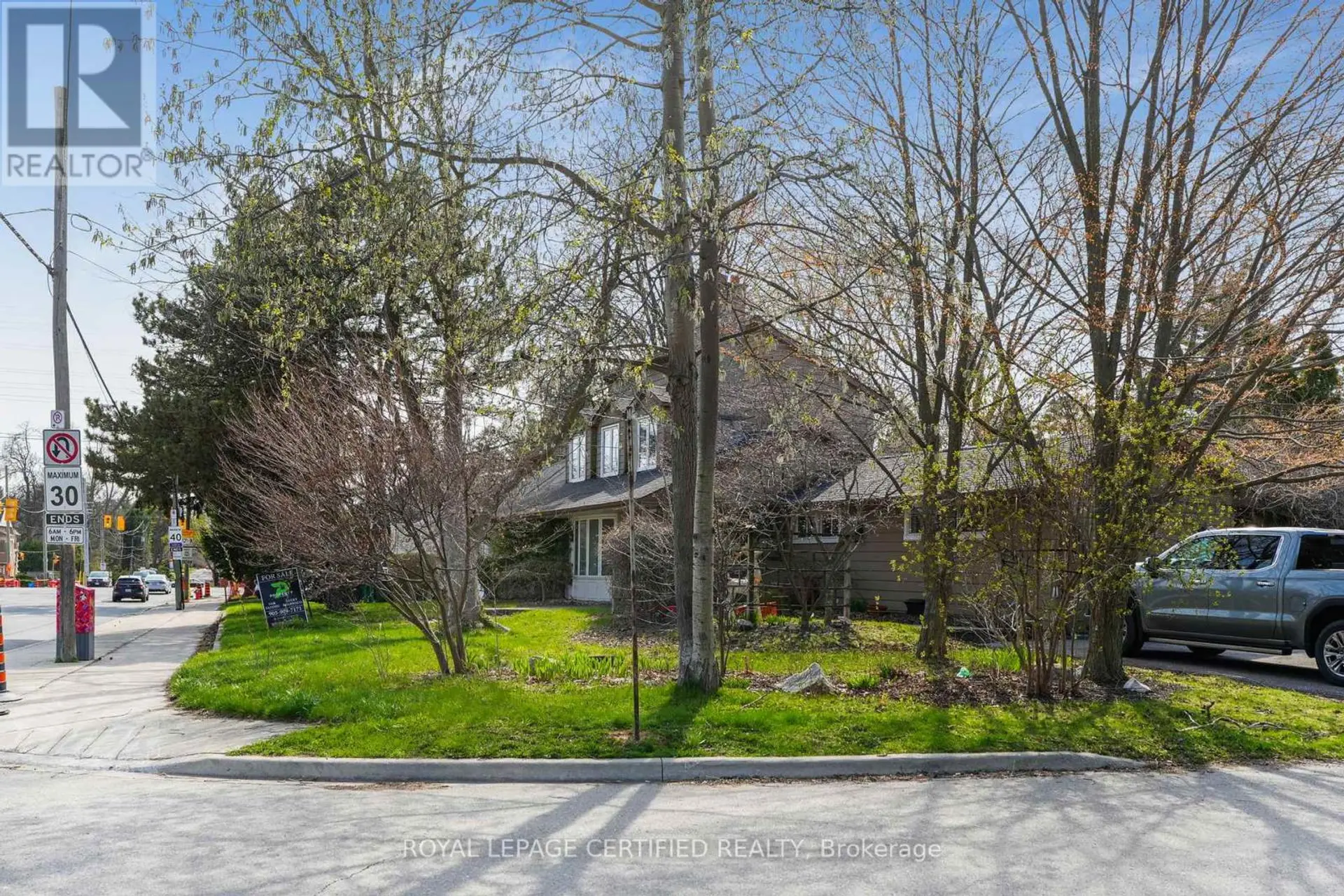 1348 HOLLYROOD AVENUE - Image 7