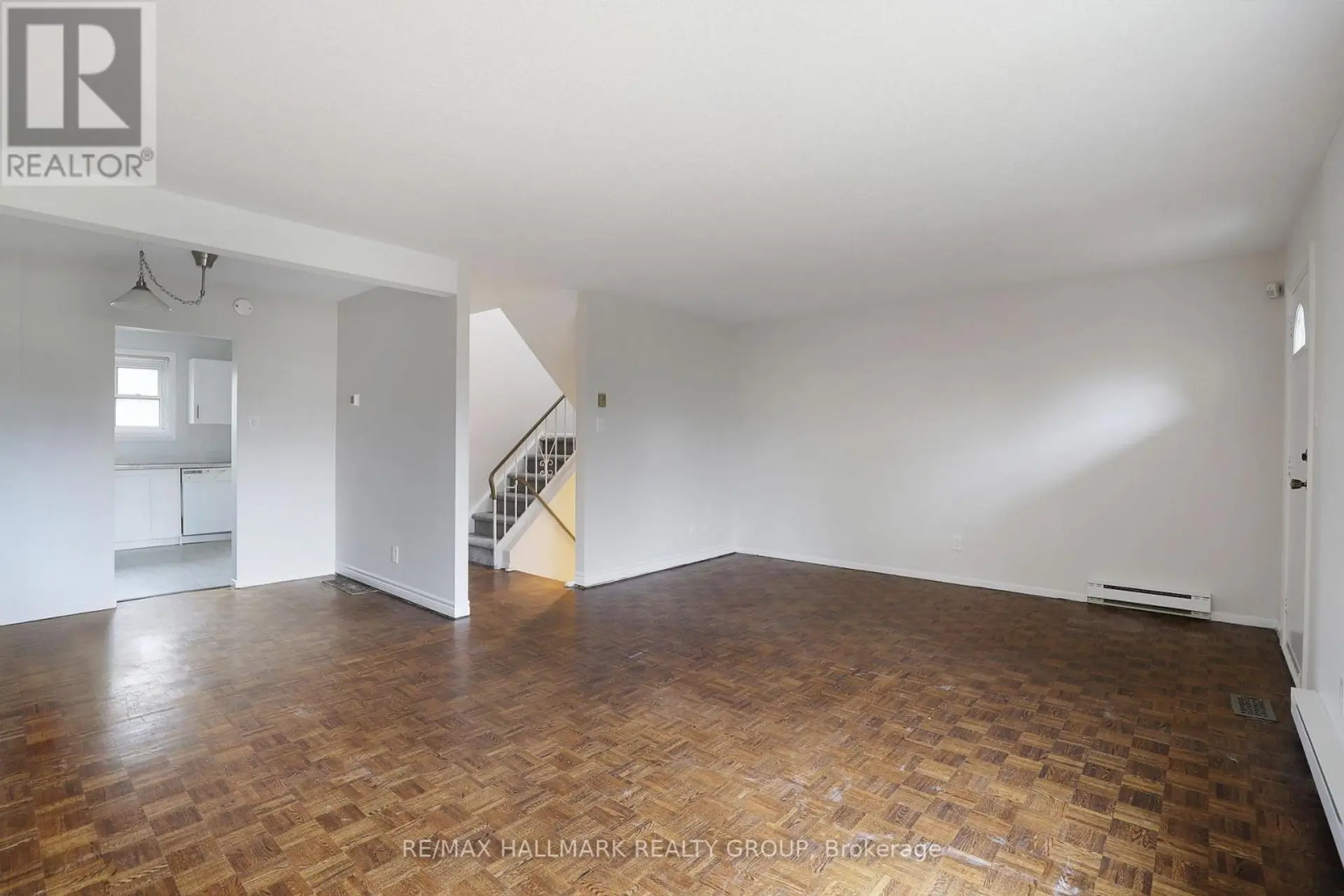 #44 920 DYNES ROAD - Image 6