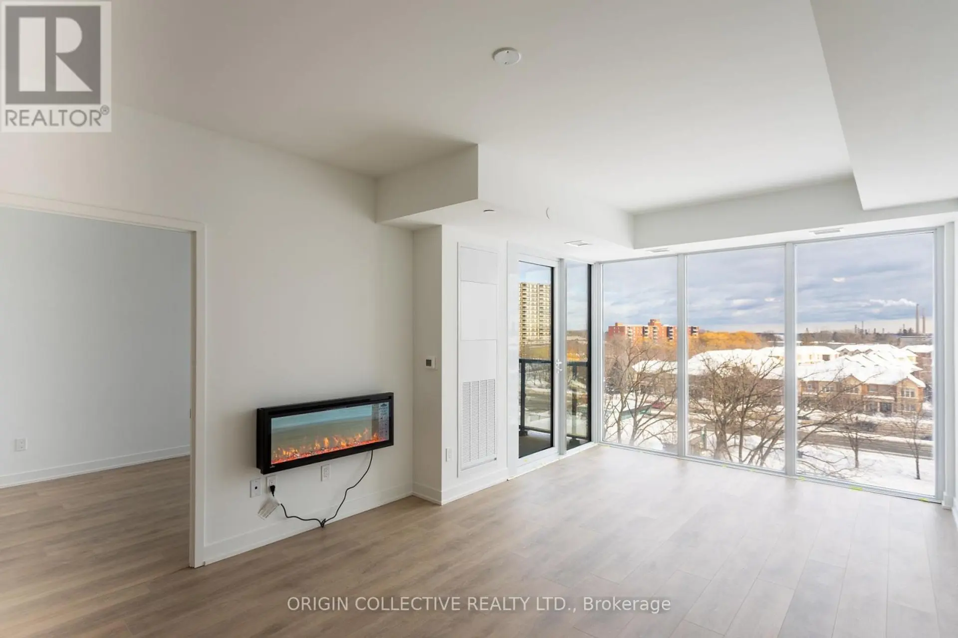 #605 1035 SOUTHDOWN ROAD - Image 8