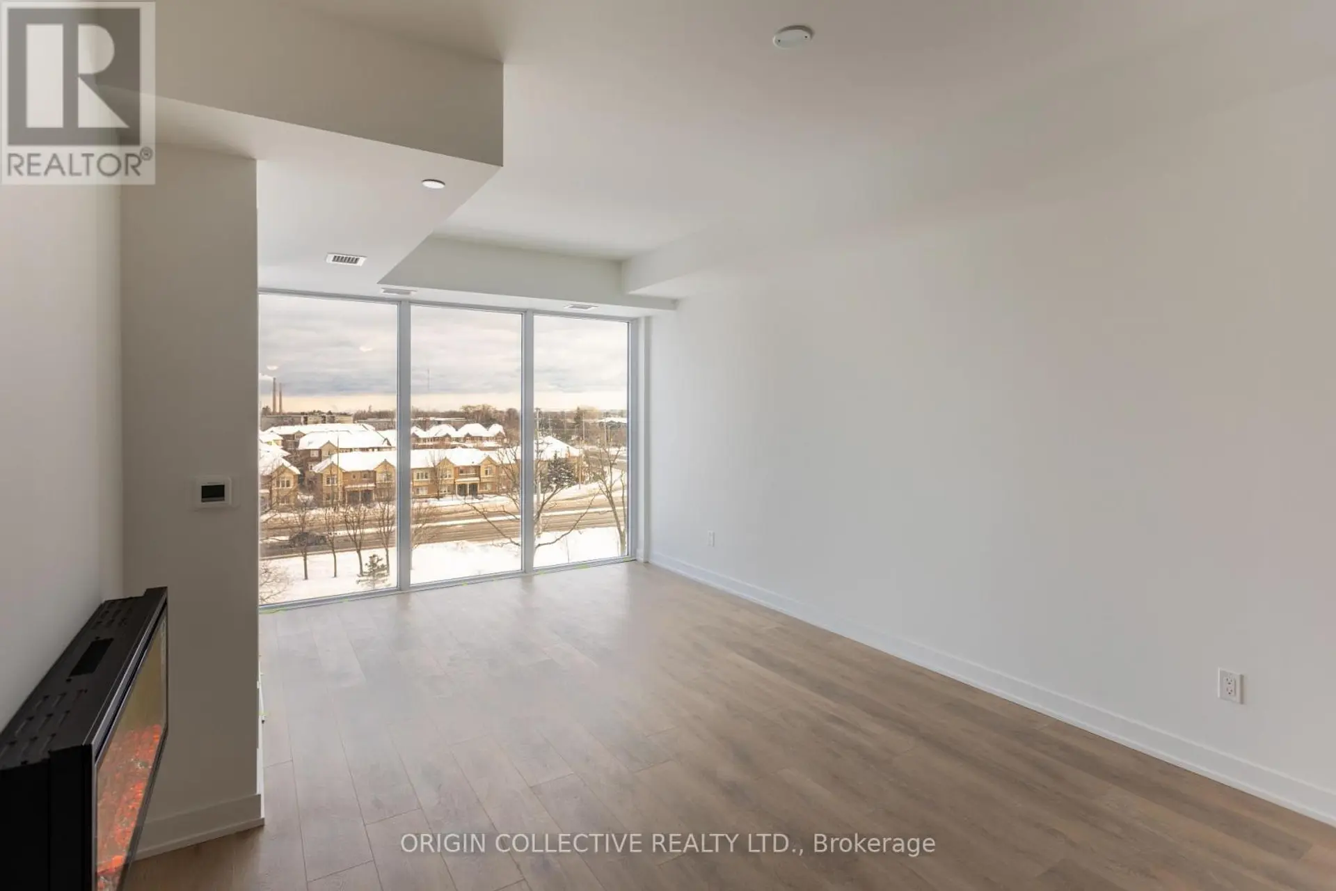 #605 1035 SOUTHDOWN ROAD - Image 9