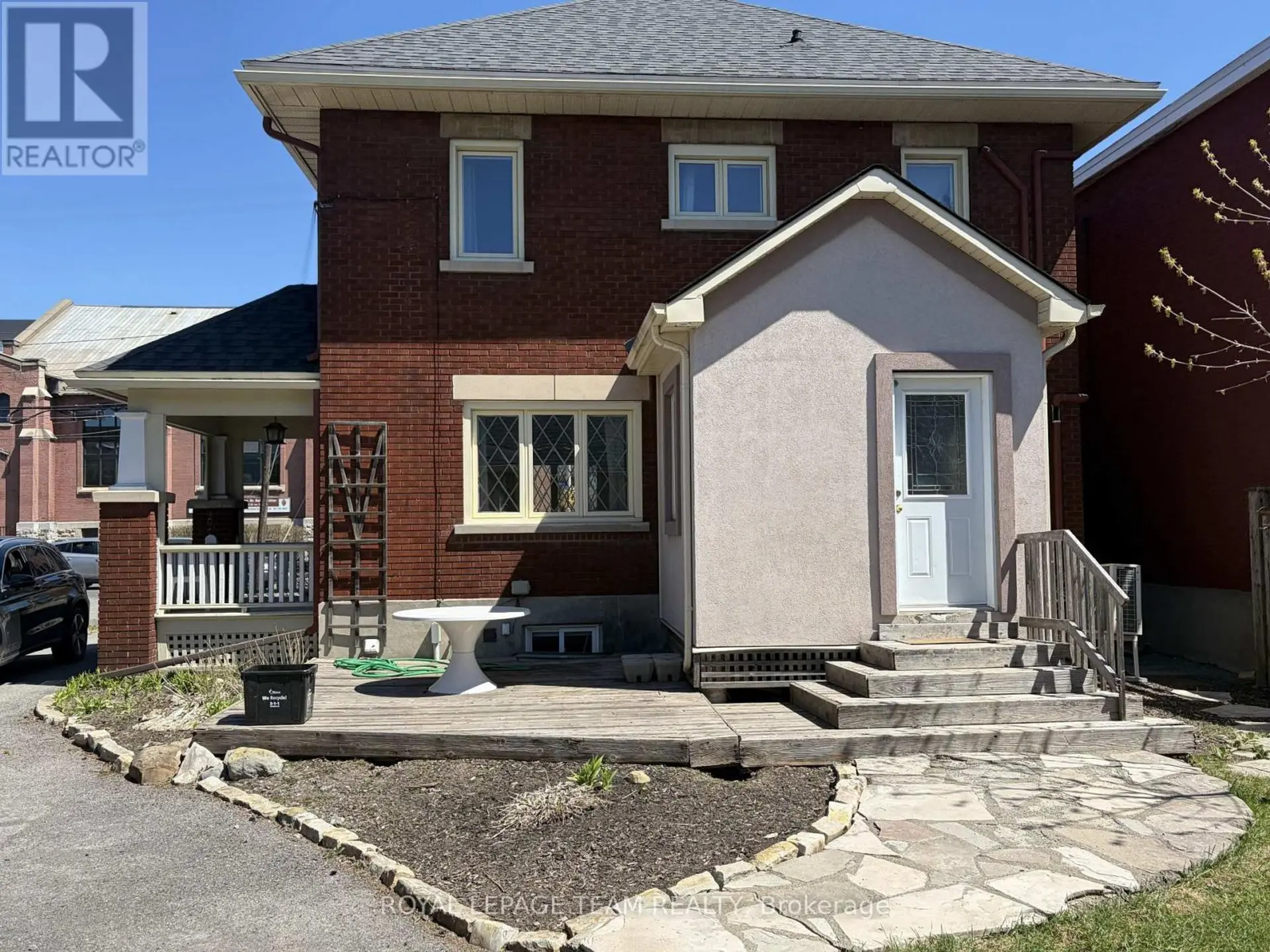 444 PARKDALE AVENUE - Image 11