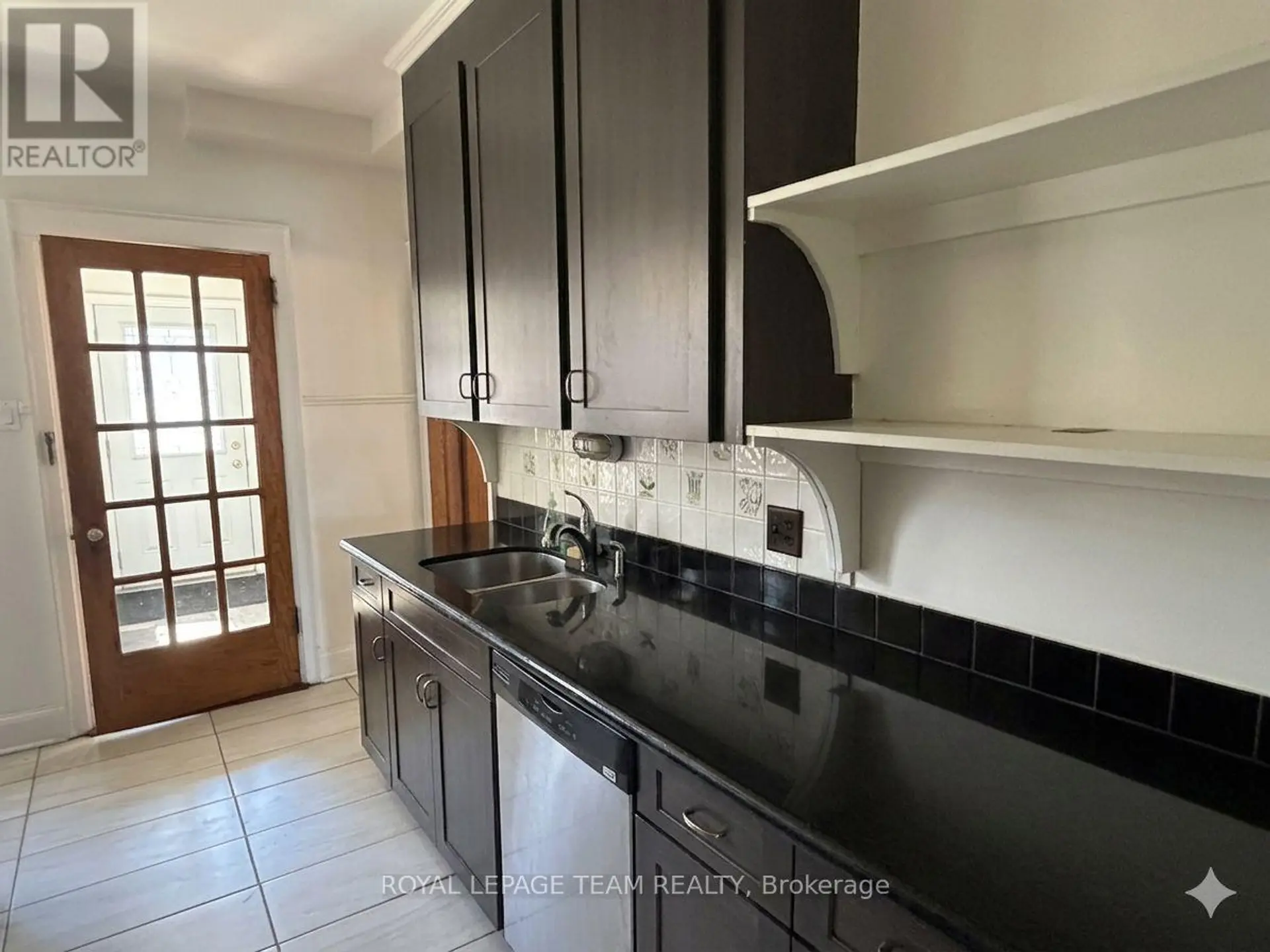 444 PARKDALE AVENUE - Image 4