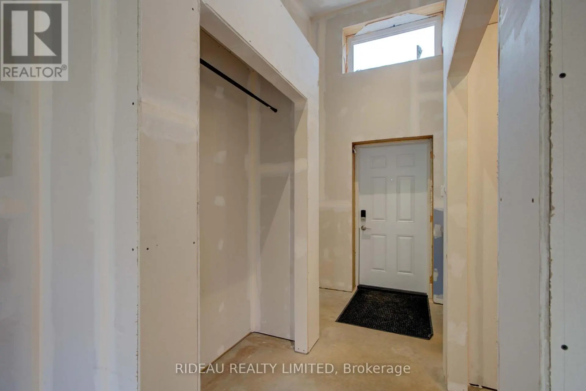 24 BRIAR HILL ROAD - Image 3