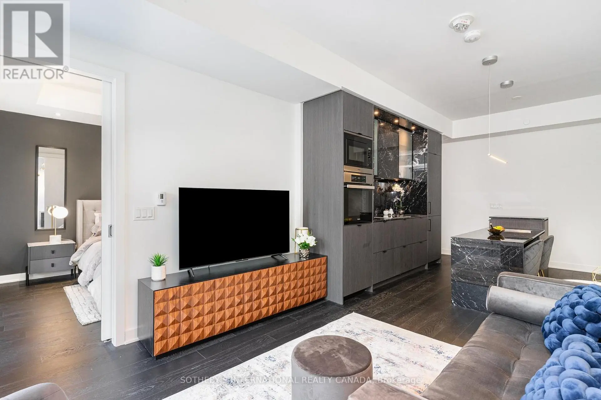 #1111 11 YORKVILLE AVENUE - Image 5