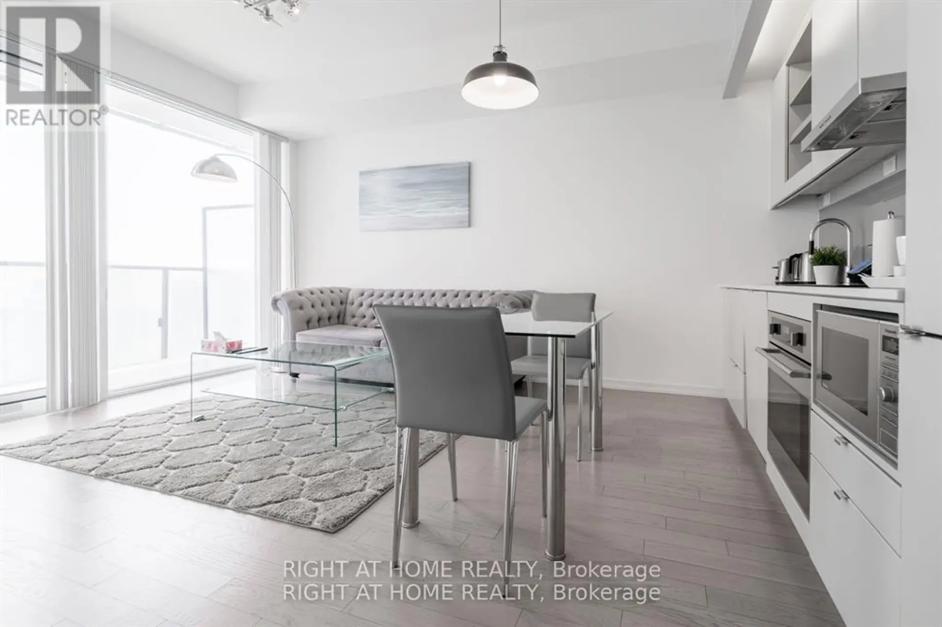 #3907 101 PETER STREET - Image 13