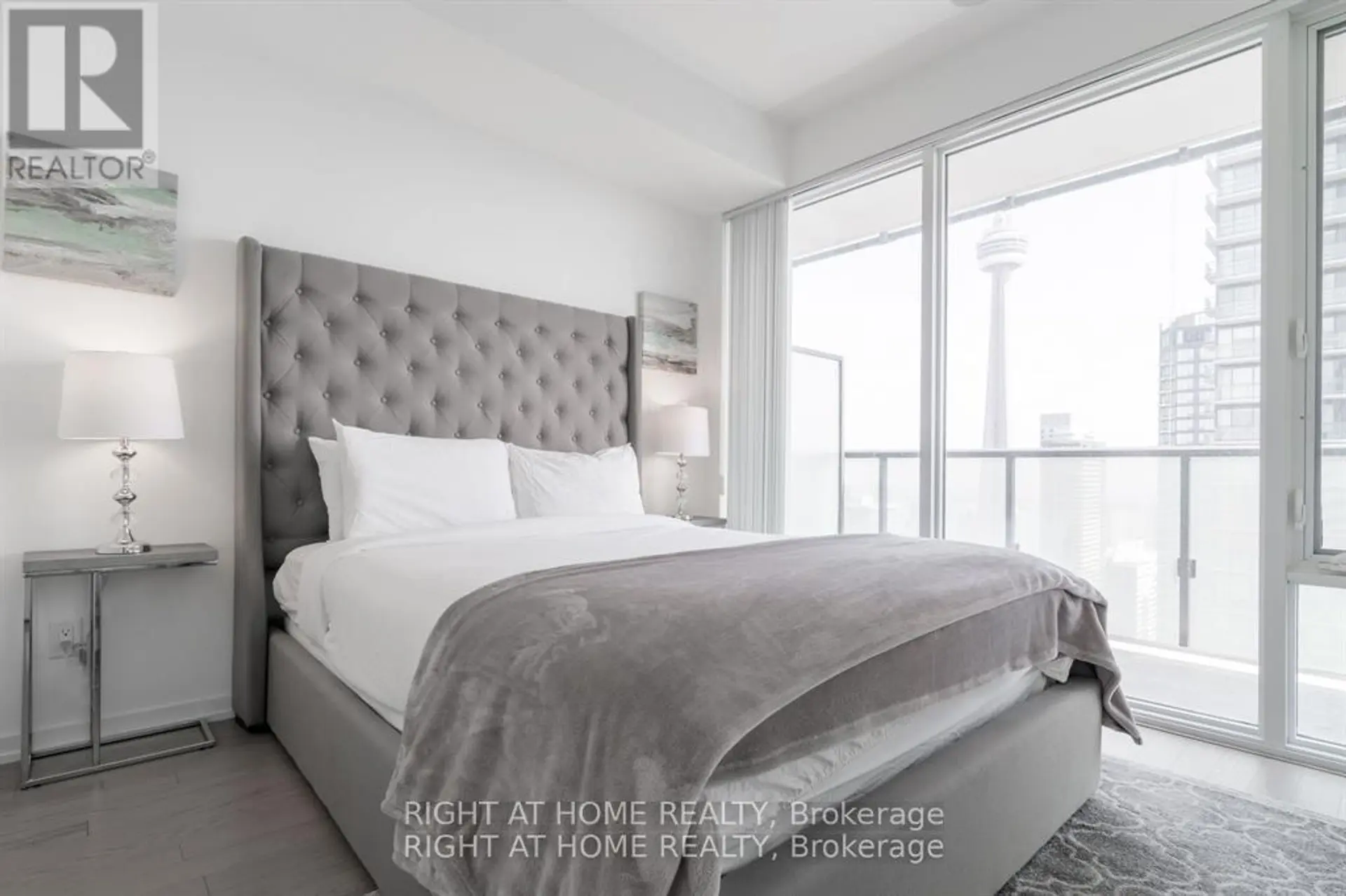#3907 101 PETER STREET - Image 9