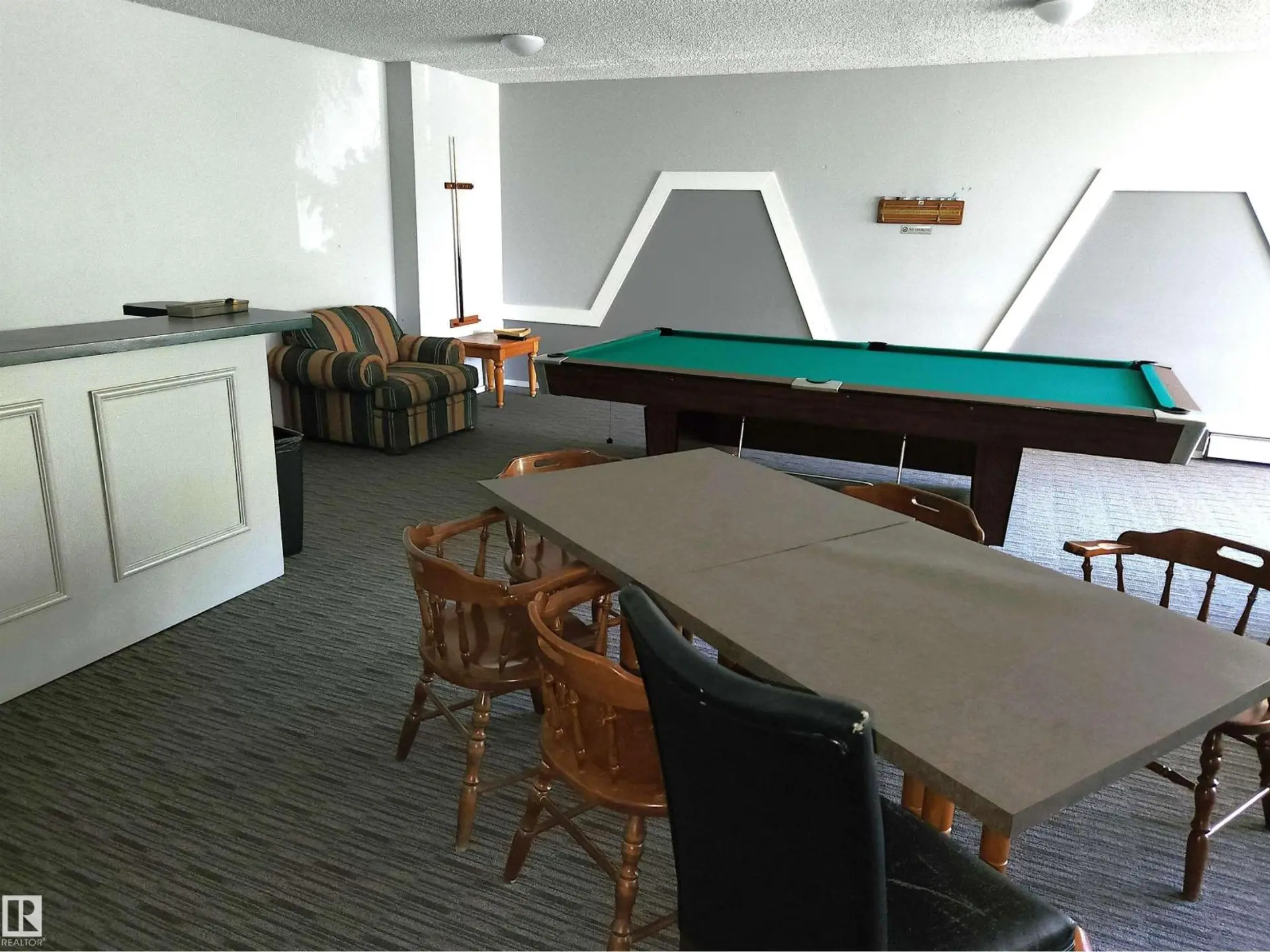 #224 5125 RIVERBEND RD NW - Image 9