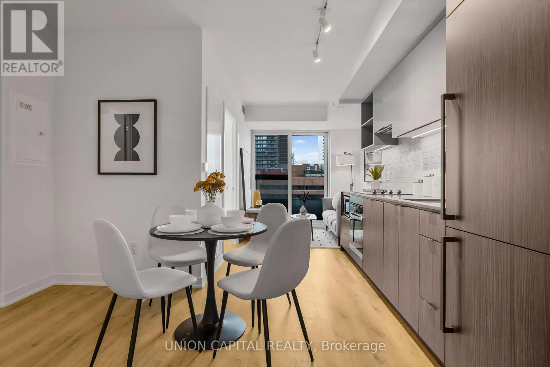 #1801 252 CHURCH STREET - Image 1