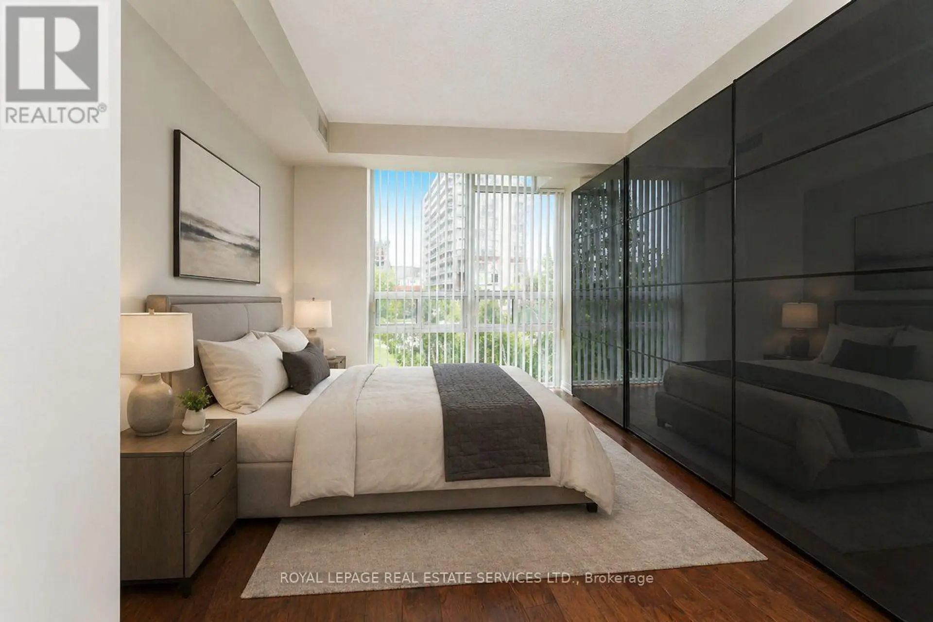 #311 17 MICHAEL POWER PLACE - Image 6