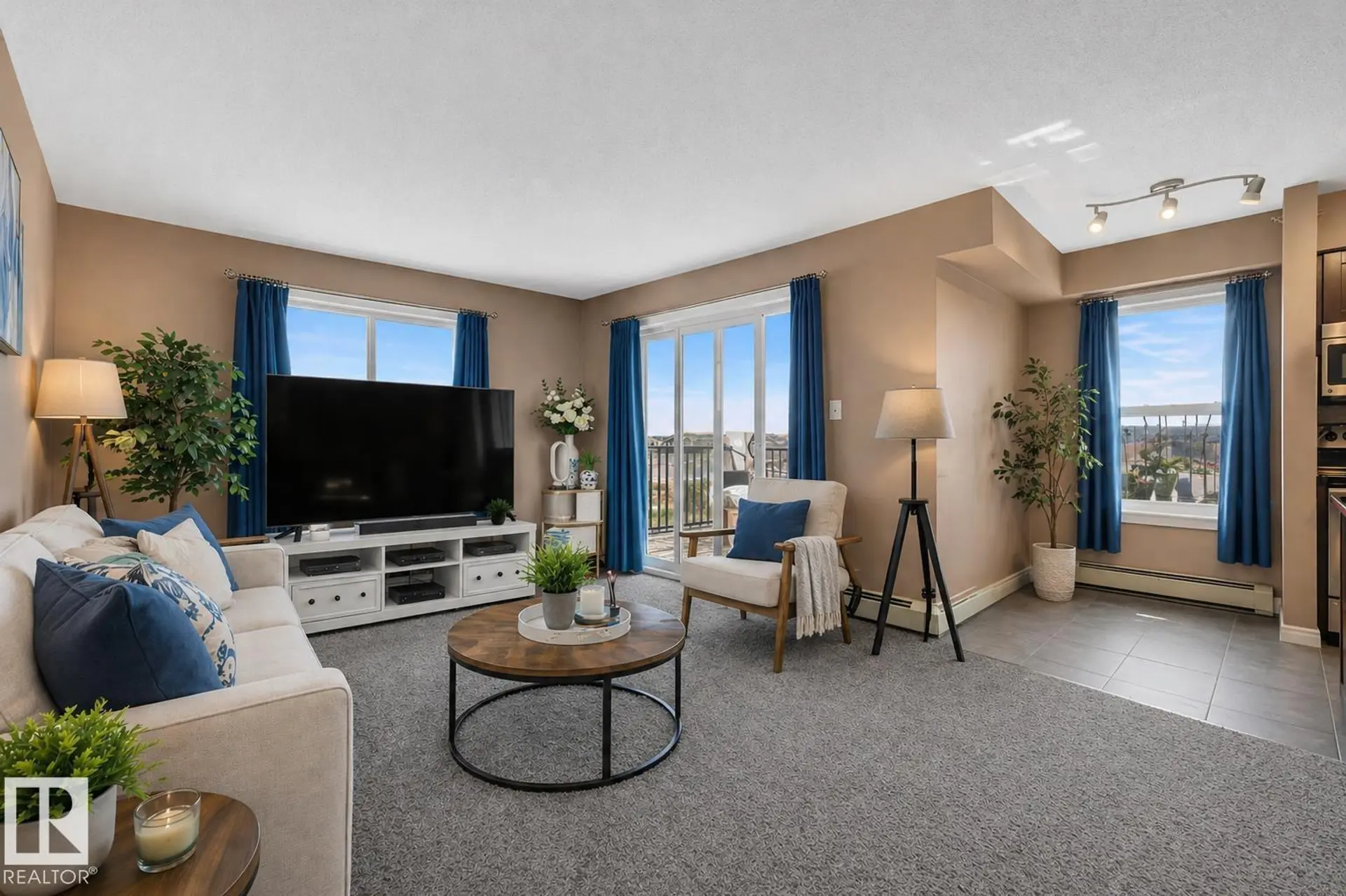 #424 18126 77 ST NW - Image 1