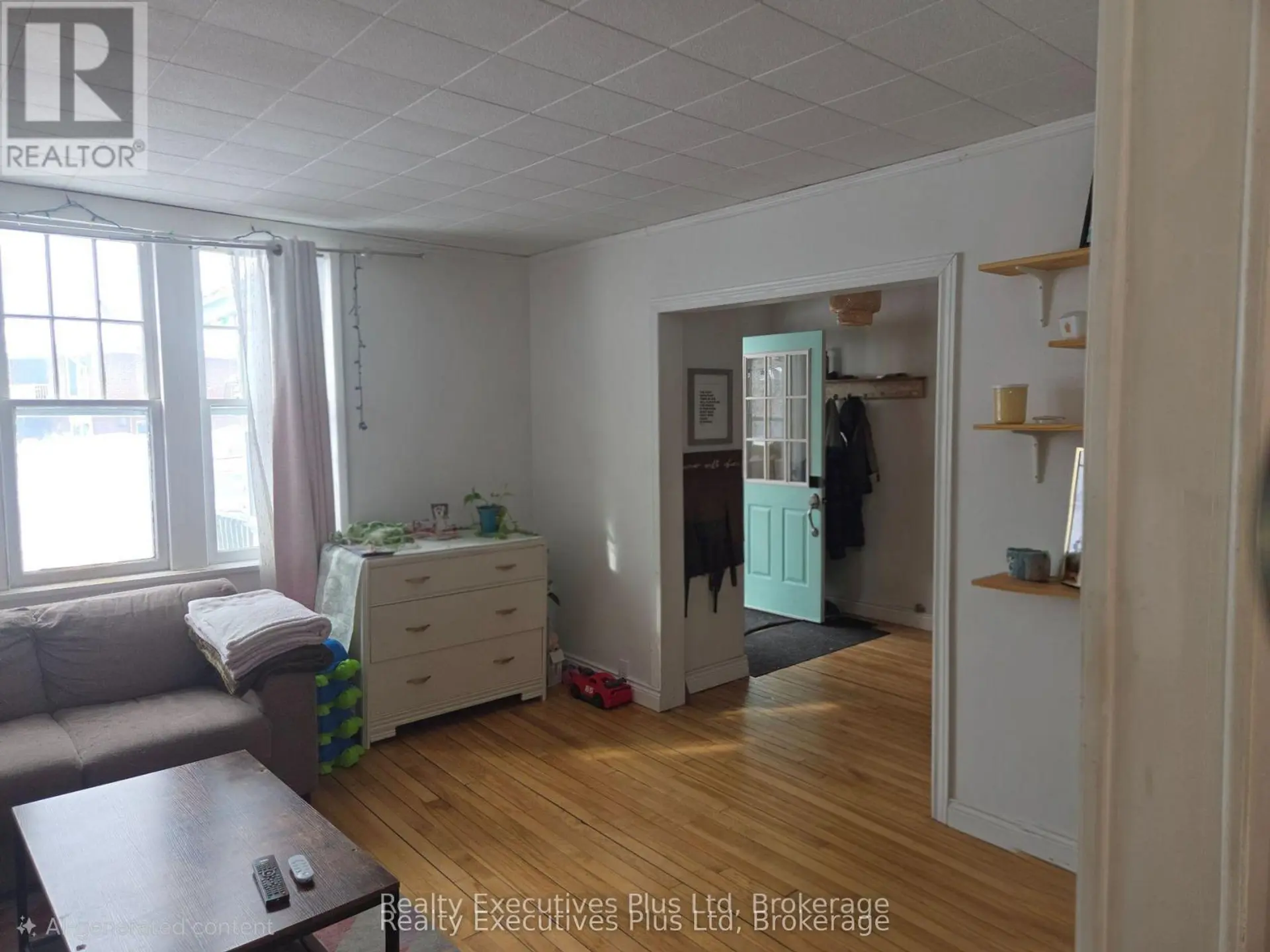 15 BARRIE STREET - Image 5
