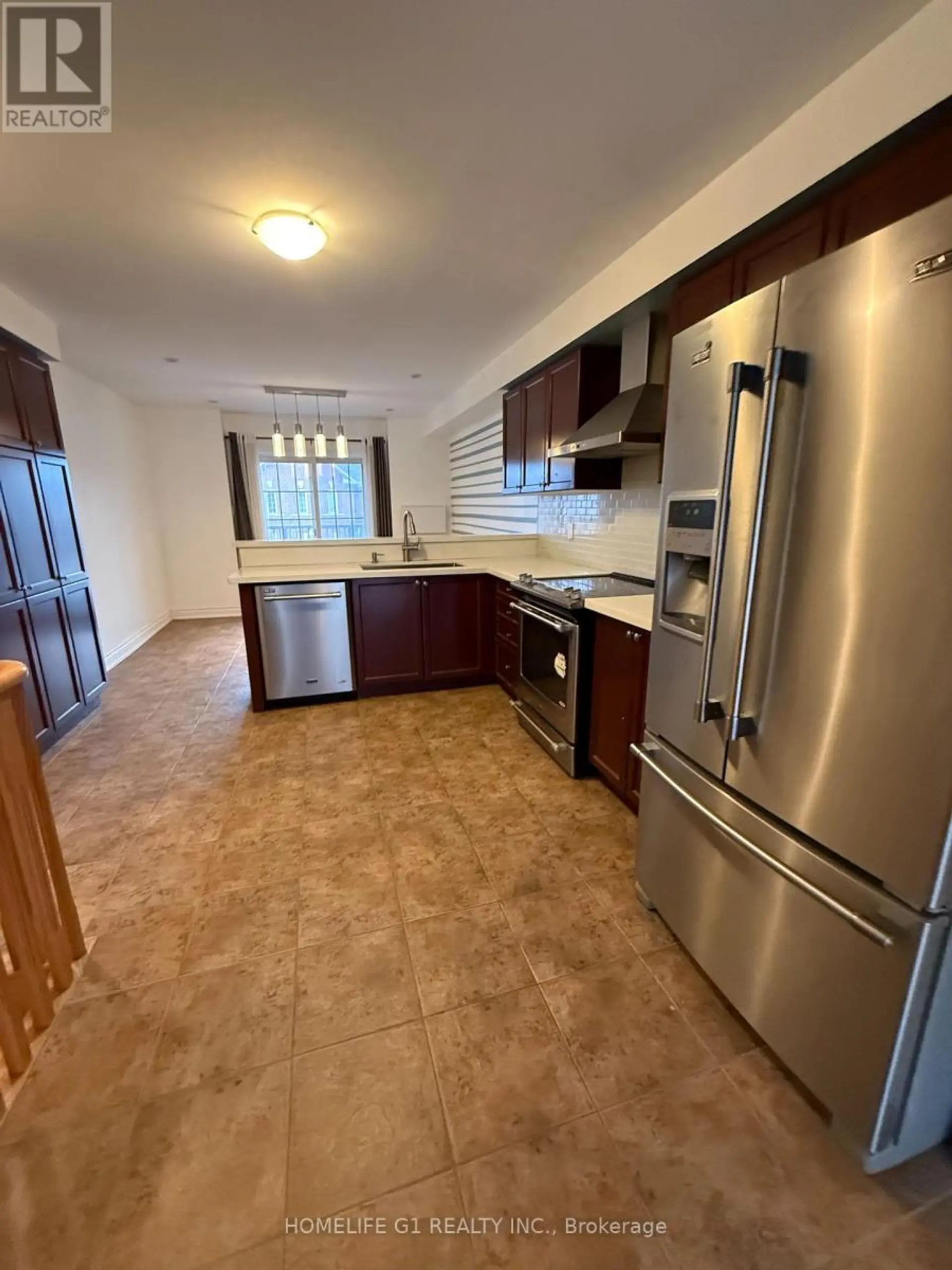 20 SHIRAZ DRIVE - Image 17