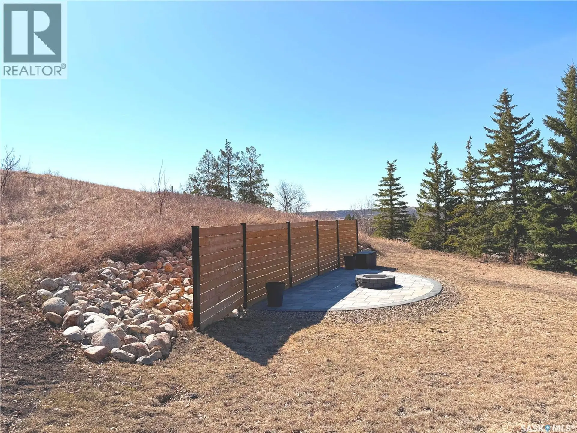 517 Demaer Bay - Image 11
