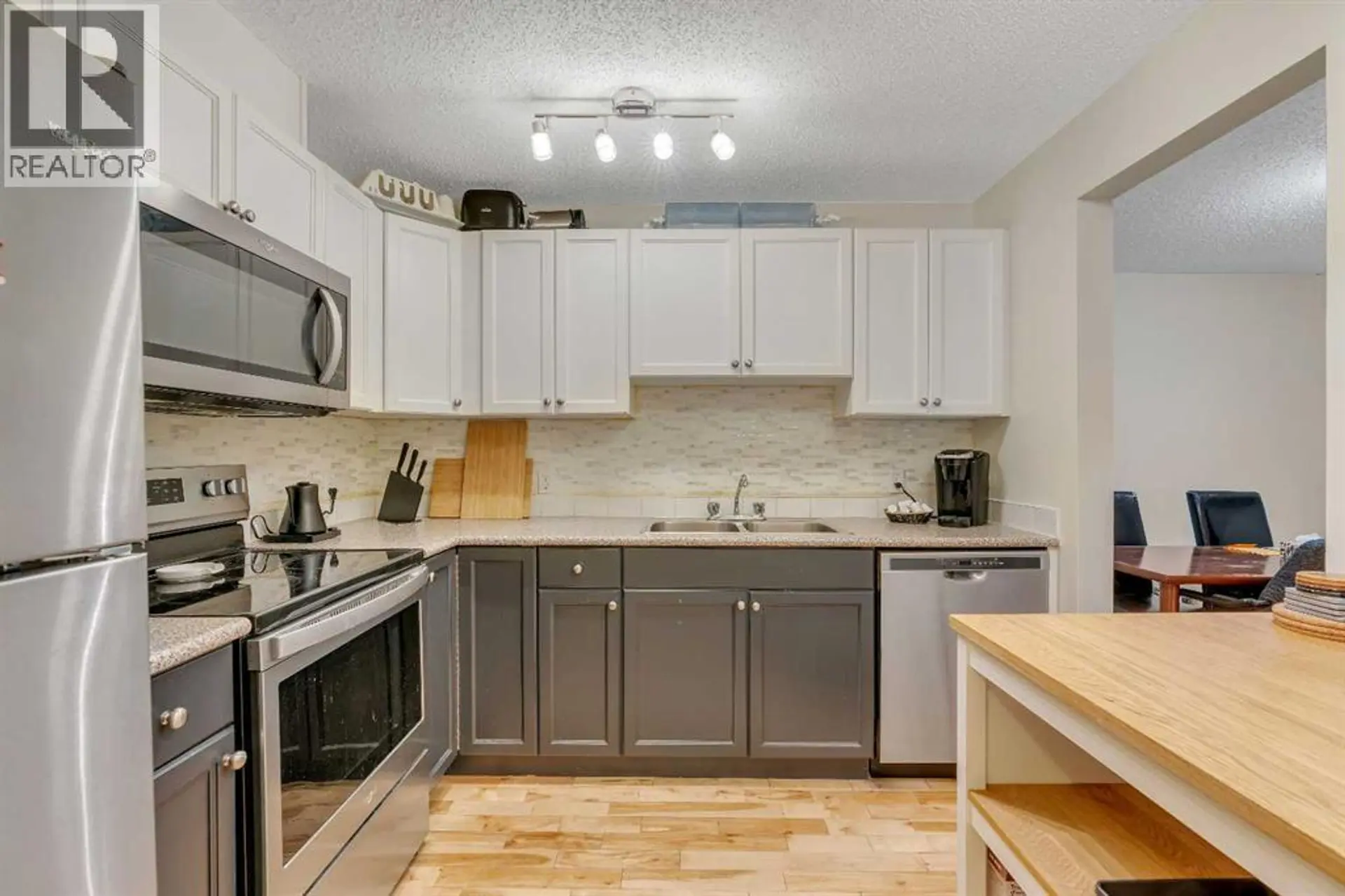 #203 1919 17 Avenue SW - Image 2