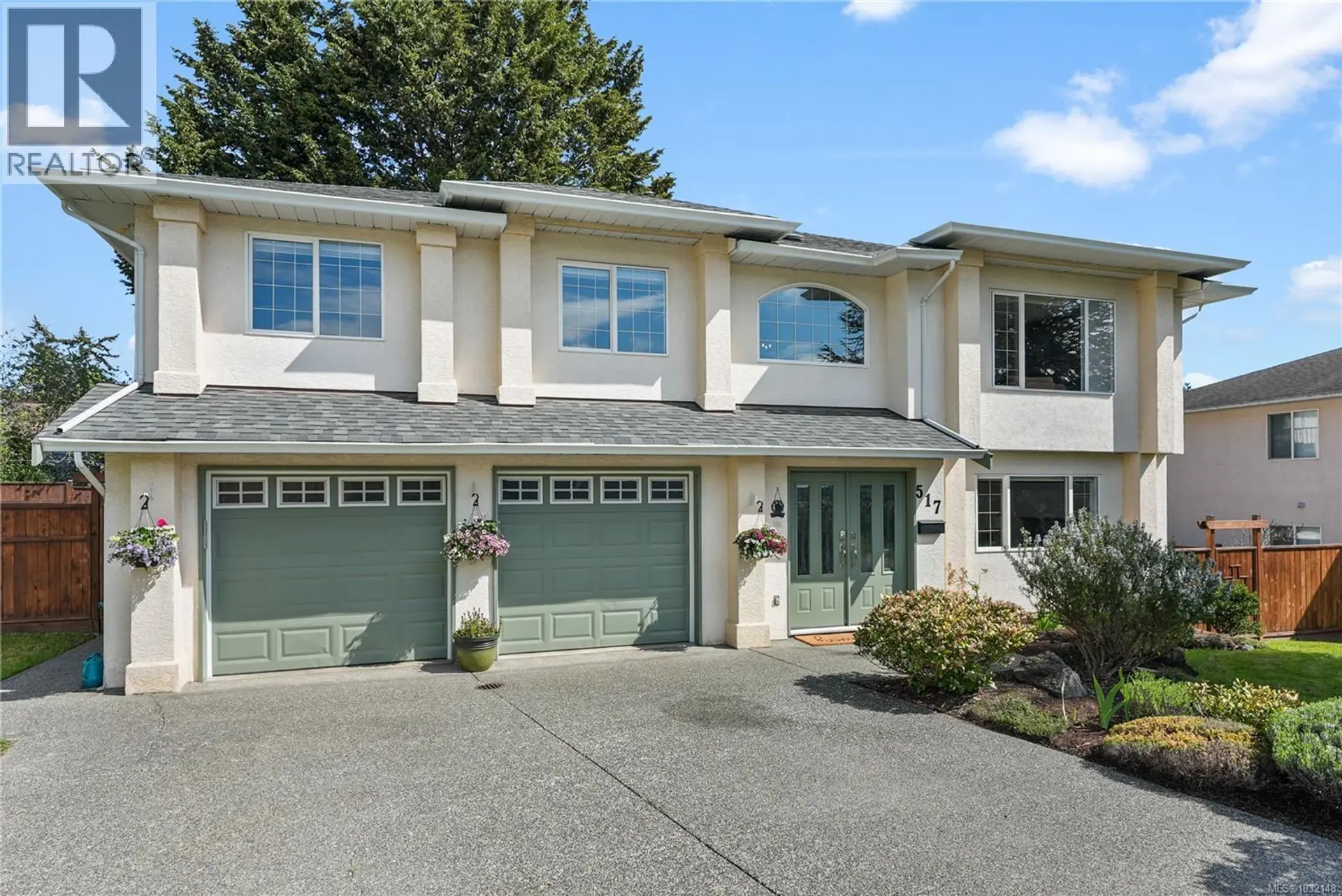 Property at 517 Pamela Pl, Saanich, BC