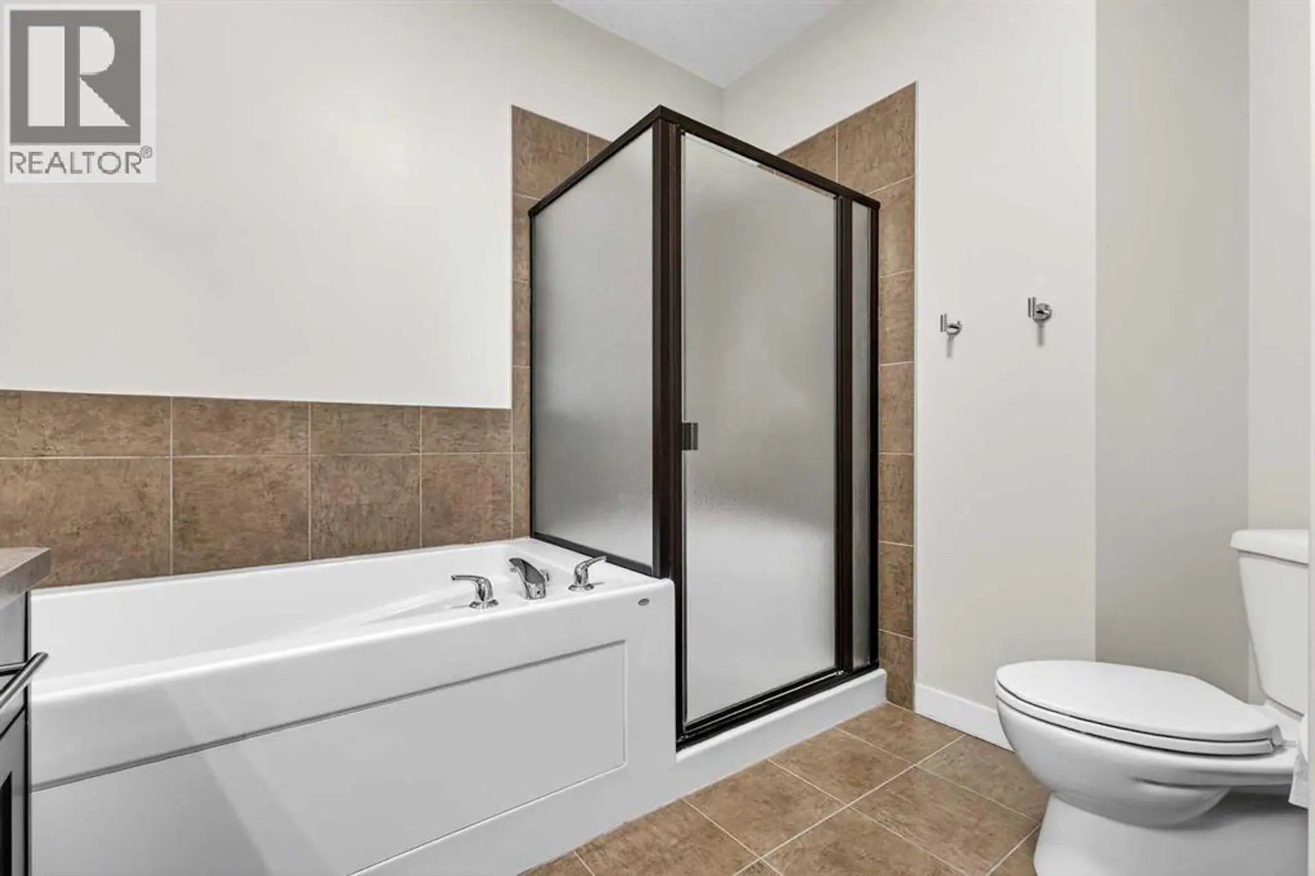 #404 35 Inglewood Park SE - Image 11