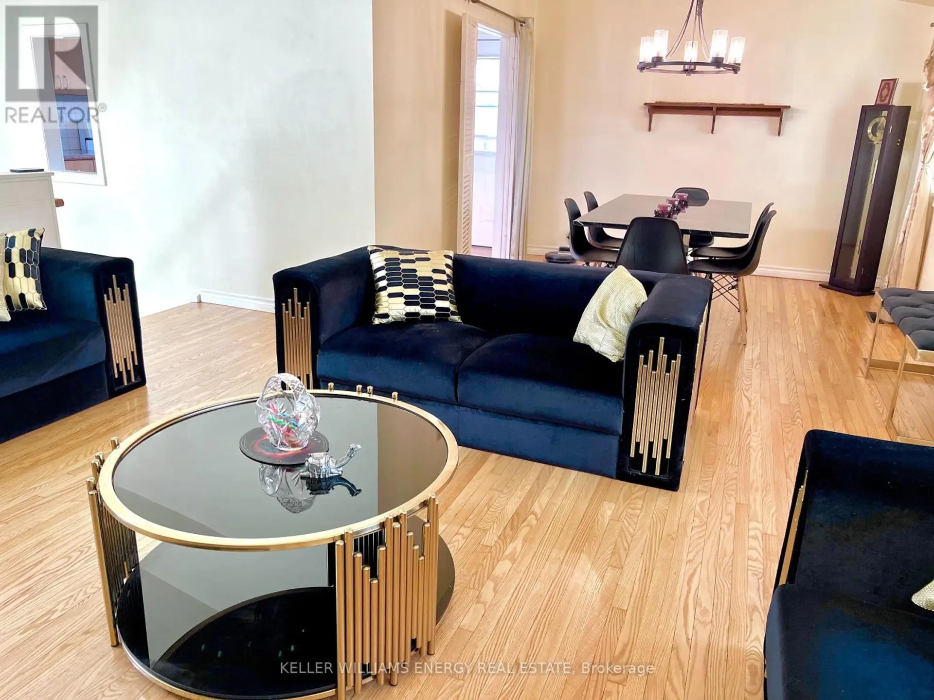 42 OAKLEY BOULEVARD - Image 3