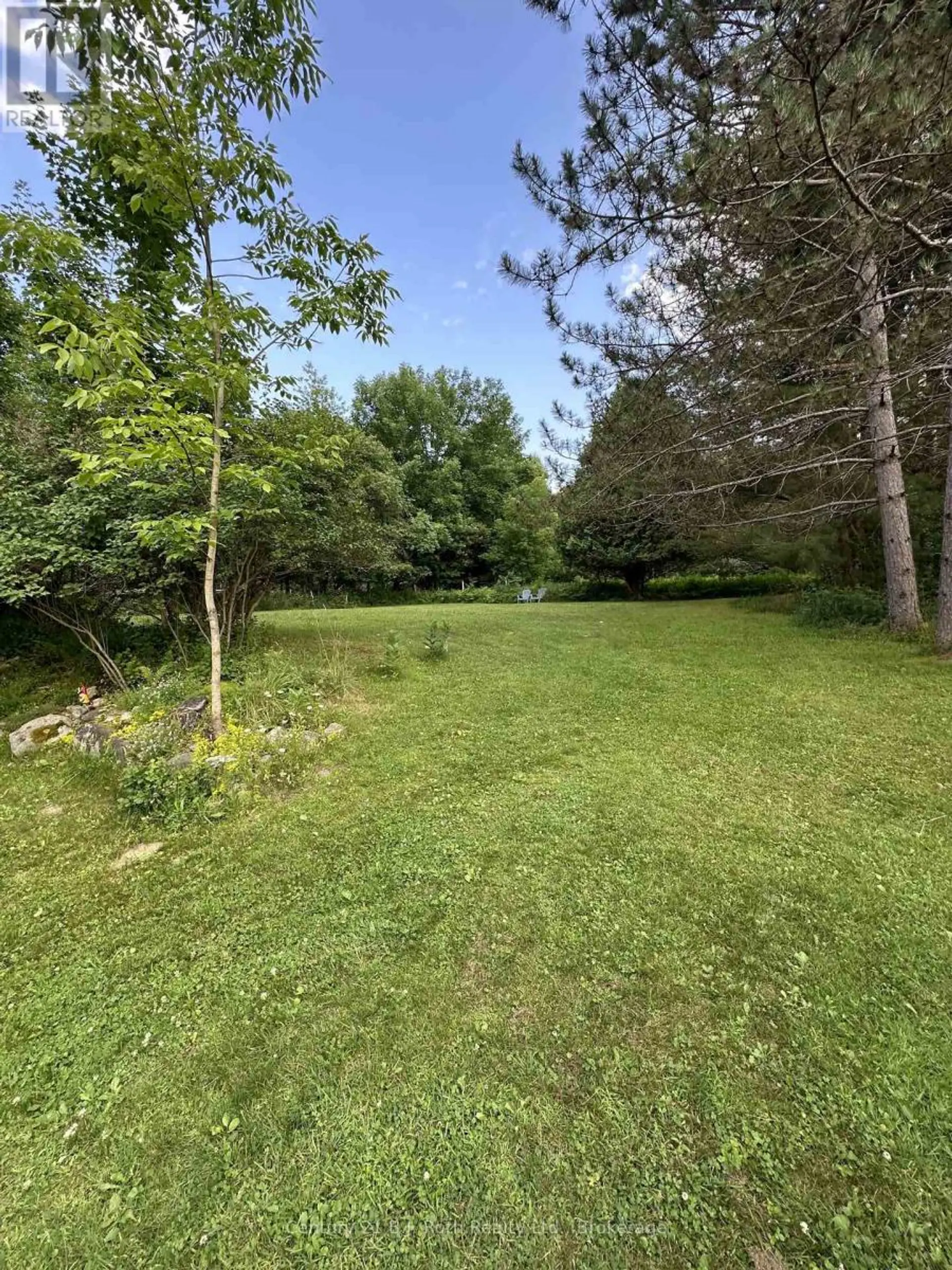 4 STOCKING LANE - Image 5
