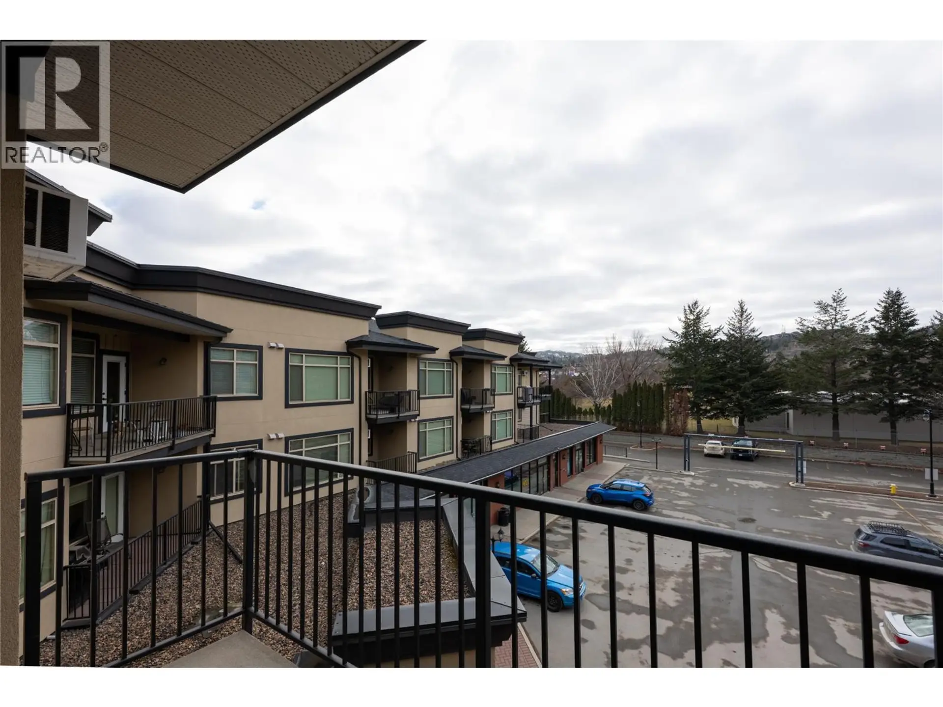 Property at #403 755 MCGILL Road, Kamloops, BC