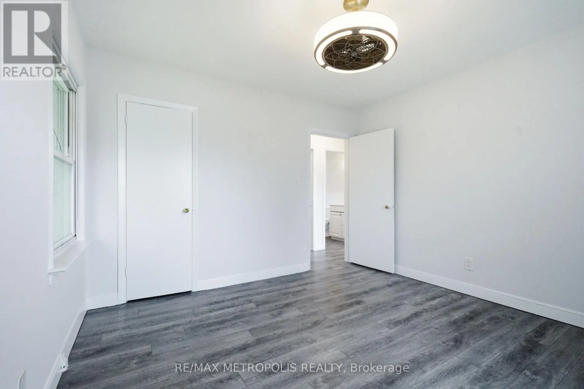 148 WINCHESTER ROAD E - Image 5