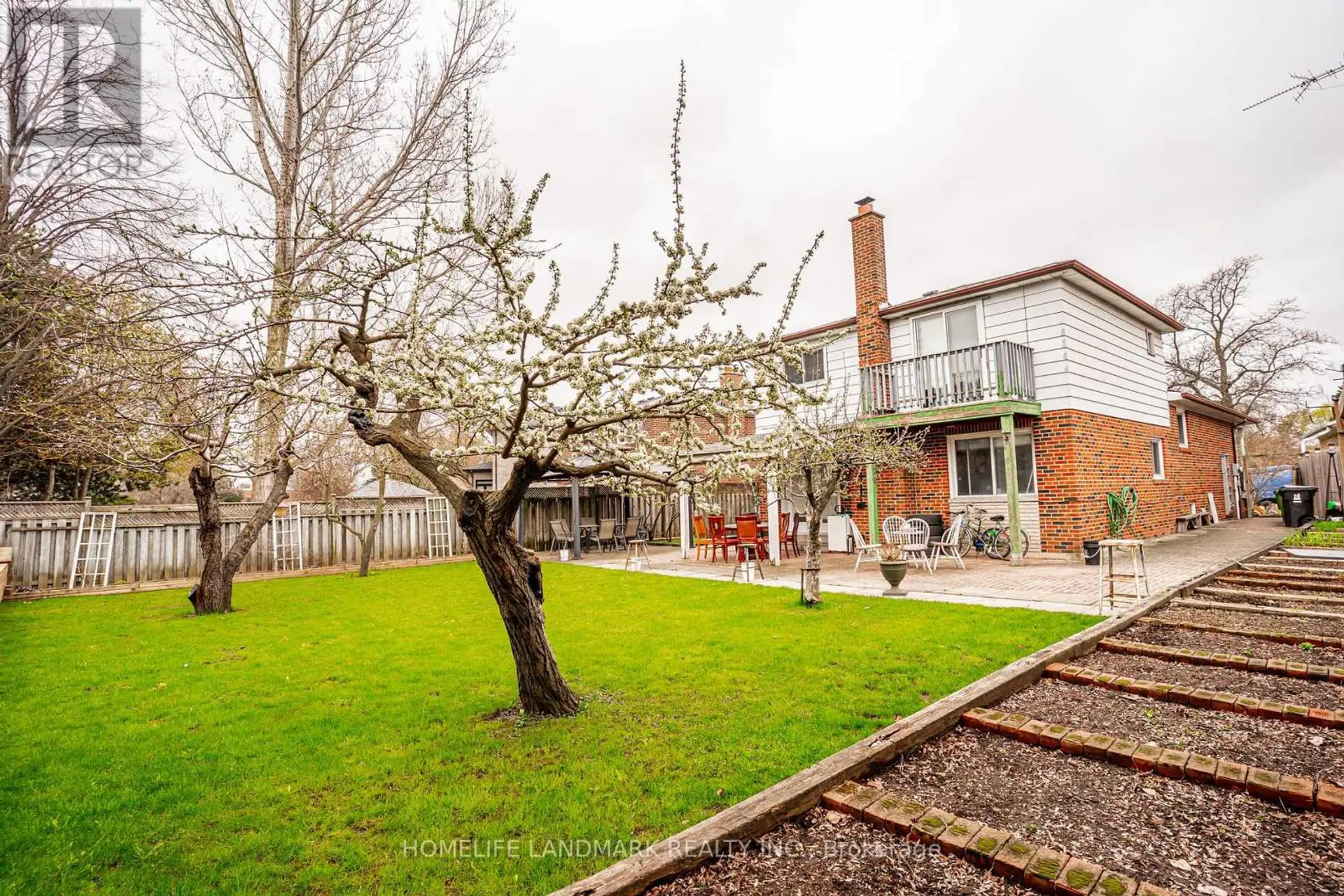 26 BUSHCROFT GROVE - Image 16