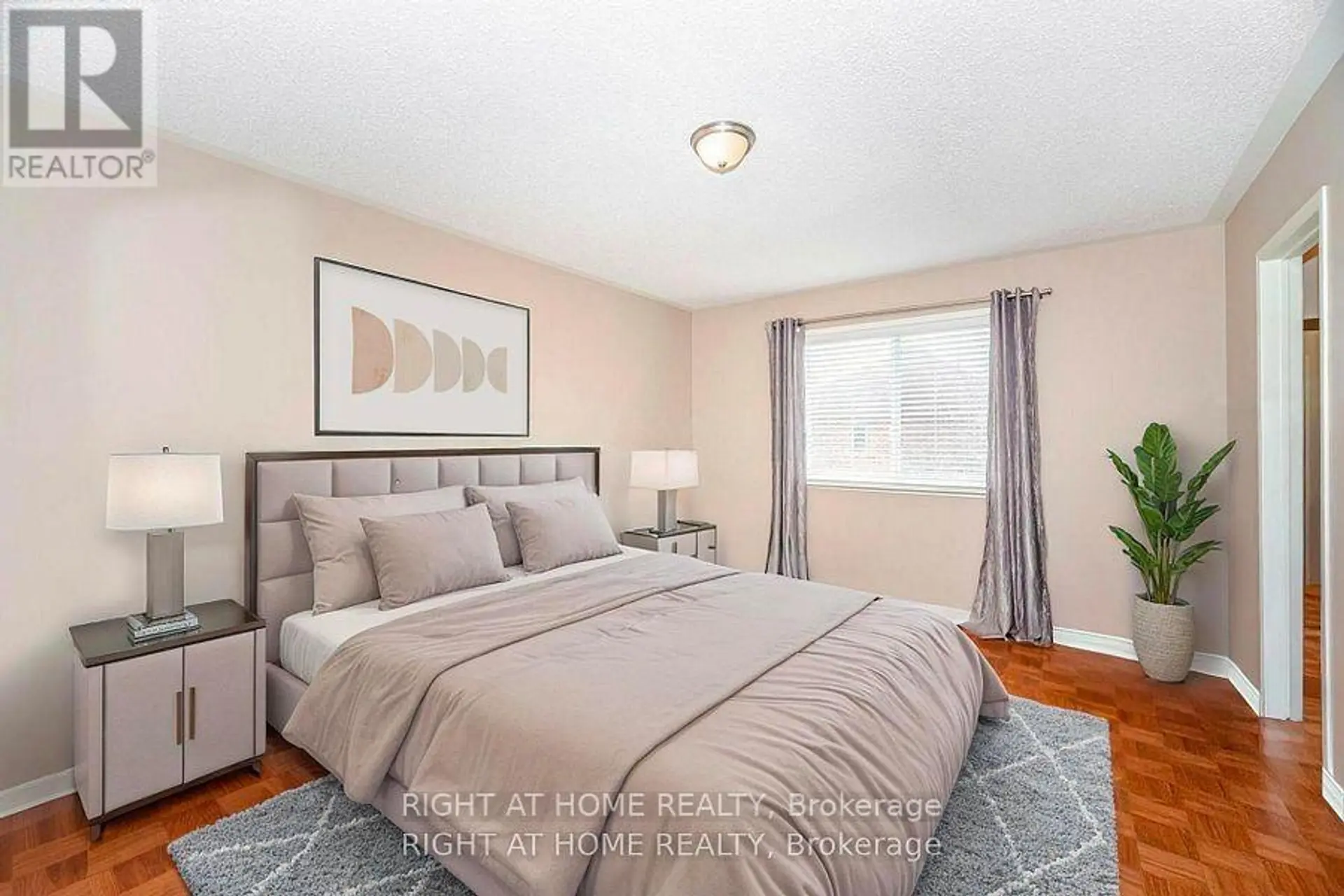 910 OAKTREE CRESCENT - Image 10
