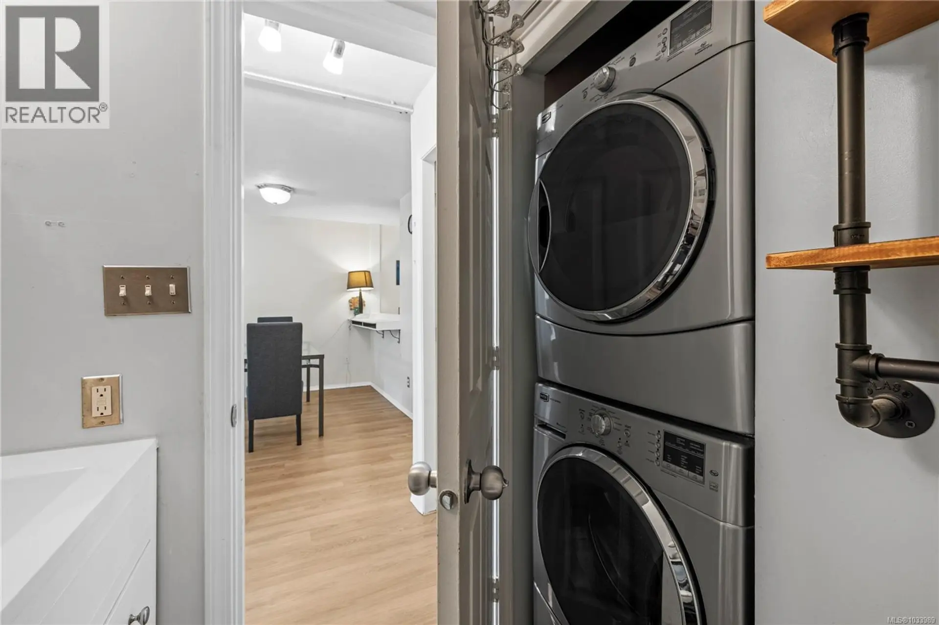#101 481 Kennedy St - Image 11