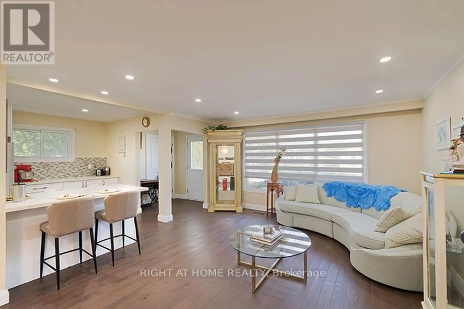 304 ROYWOOD CRESCENT - Image 4