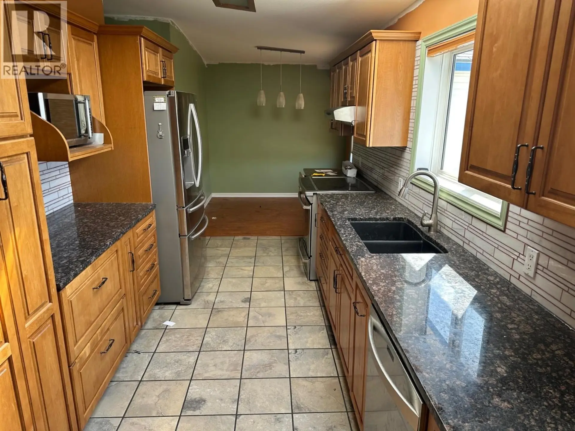 9920 112 AVENUE - Image 6