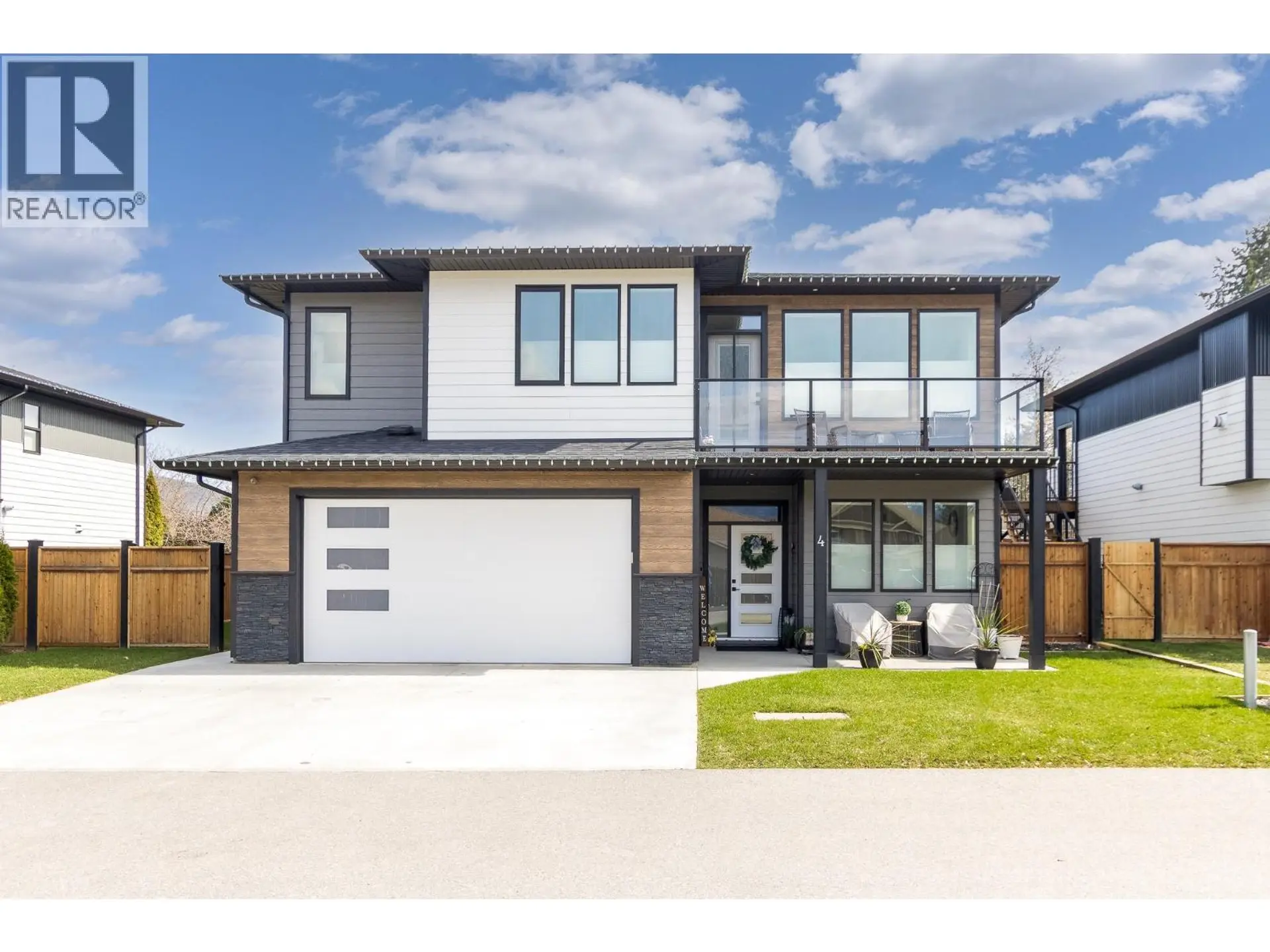 Property at #4 1441 20 Avenue SE, Salmon Arm, BC