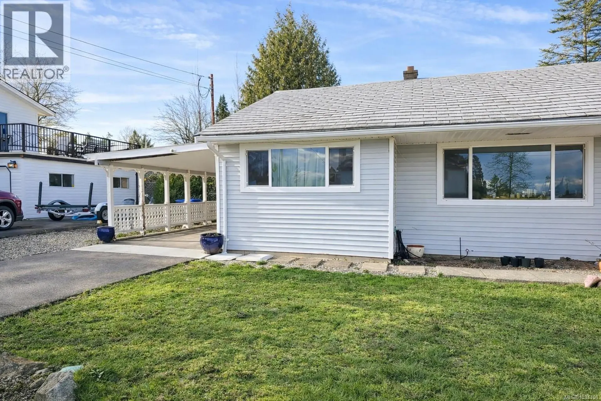 2114 McKenzie Ave - Image 1