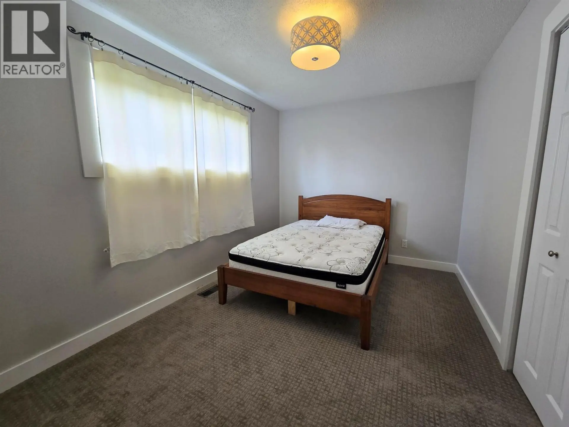 1 CARSWELL STREET - Image 11