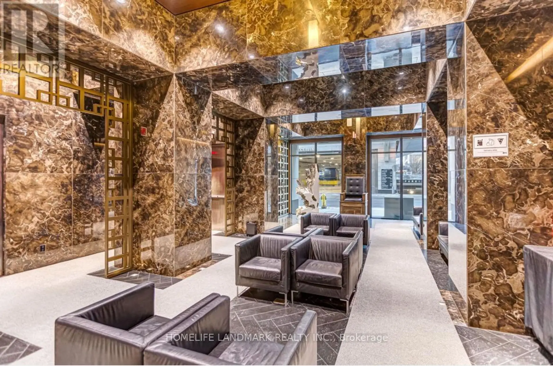 #1215 70 TEMPERANCE STREET - Image 3