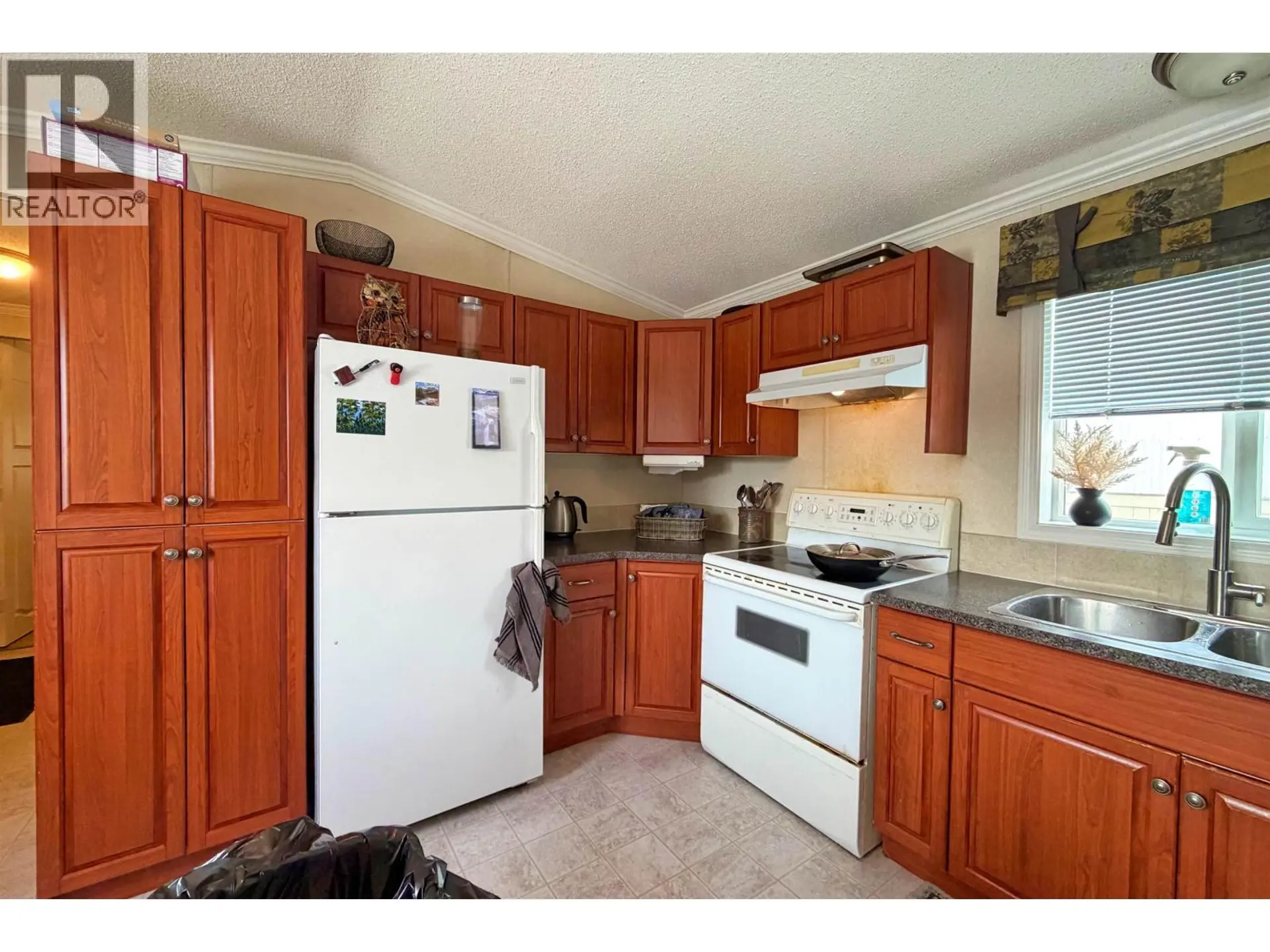 #66 803 HODGSON ROAD - Image 3