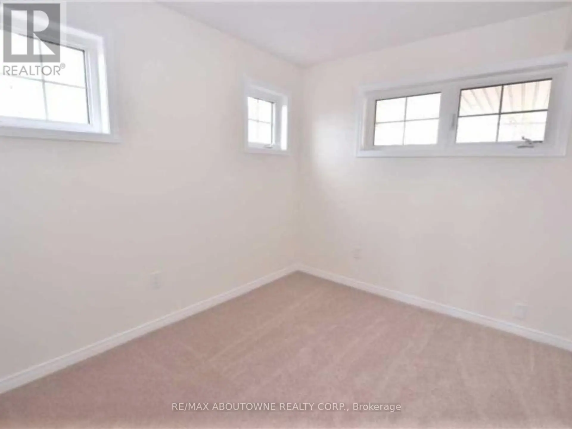 #1 2441 GREENWICH DRIVE - Image 9