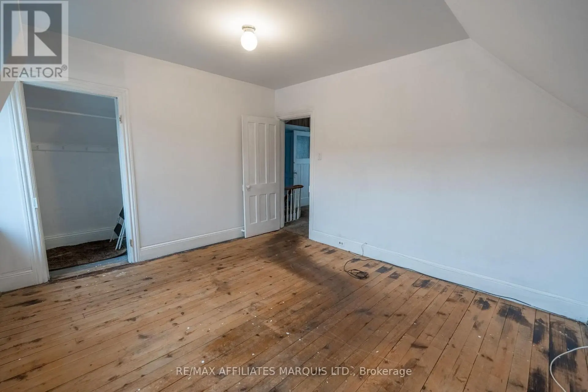 426 SYDNEY STREET - Image 8