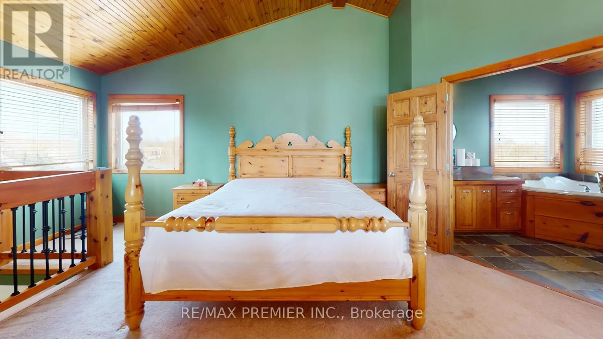 31 PARADISE BOULEVARD - Image 7