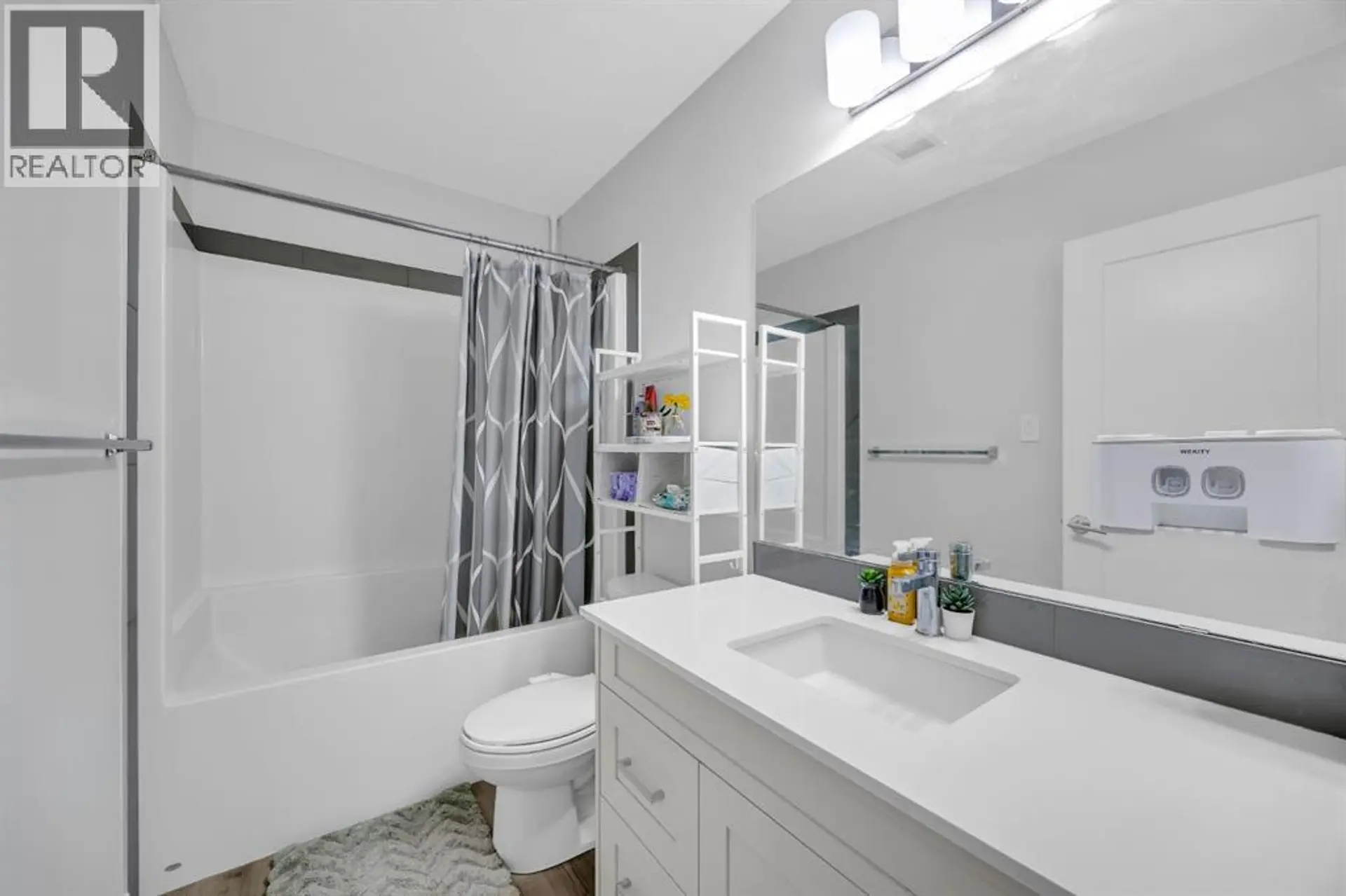 #305 35 Walgrove  SE - Image 10