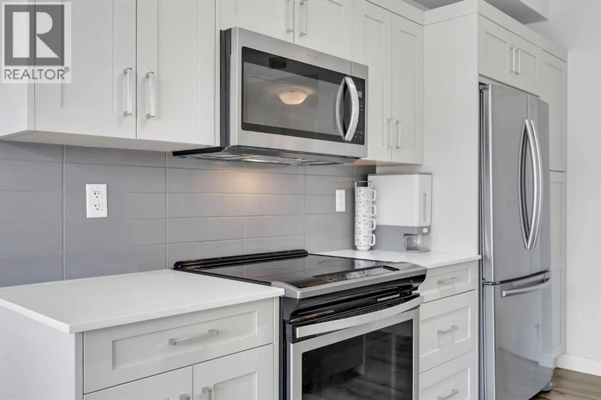 #305 35 Walgrove  SE - Image 5