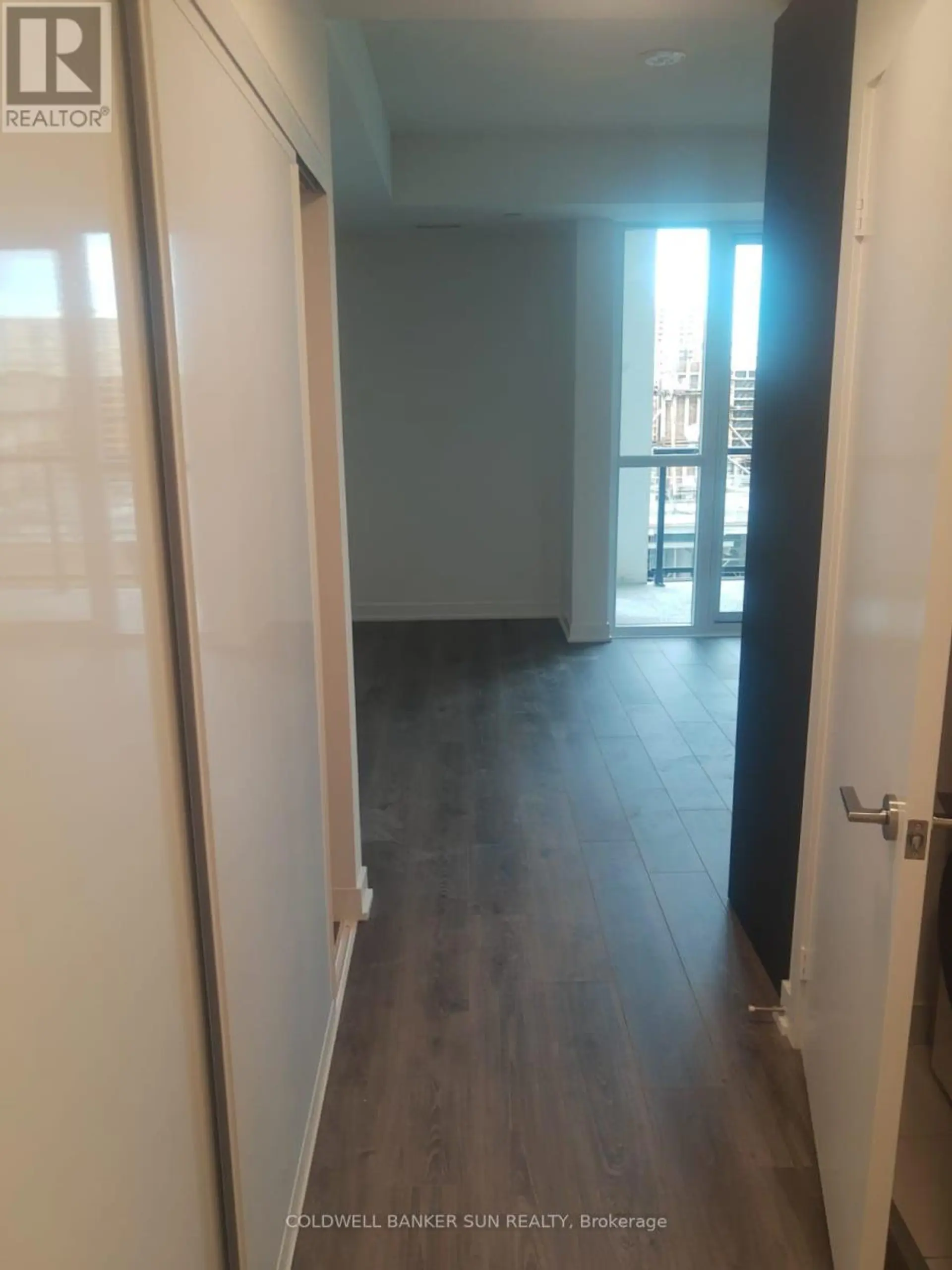 #815 225 MALTA AVENUE - Image 4