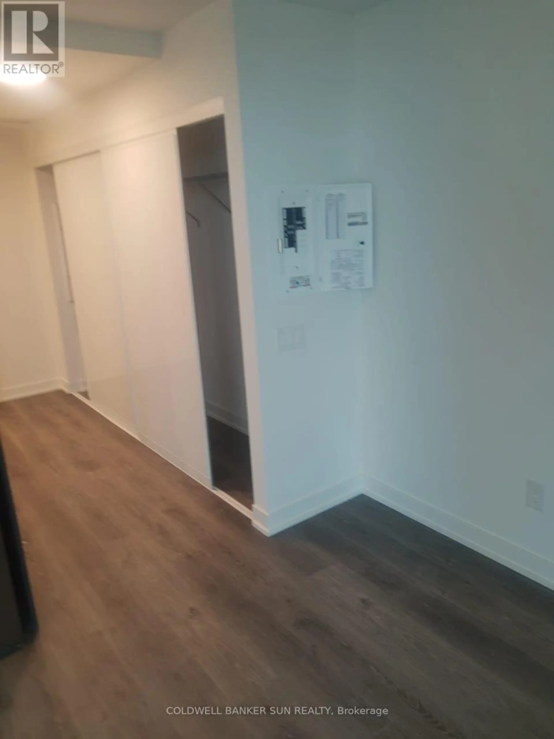 #815 225 MALTA AVENUE - Image 5