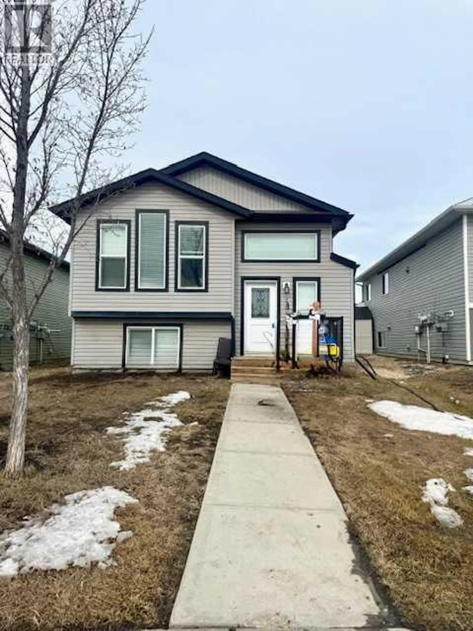 7306 114 Street - Image 1