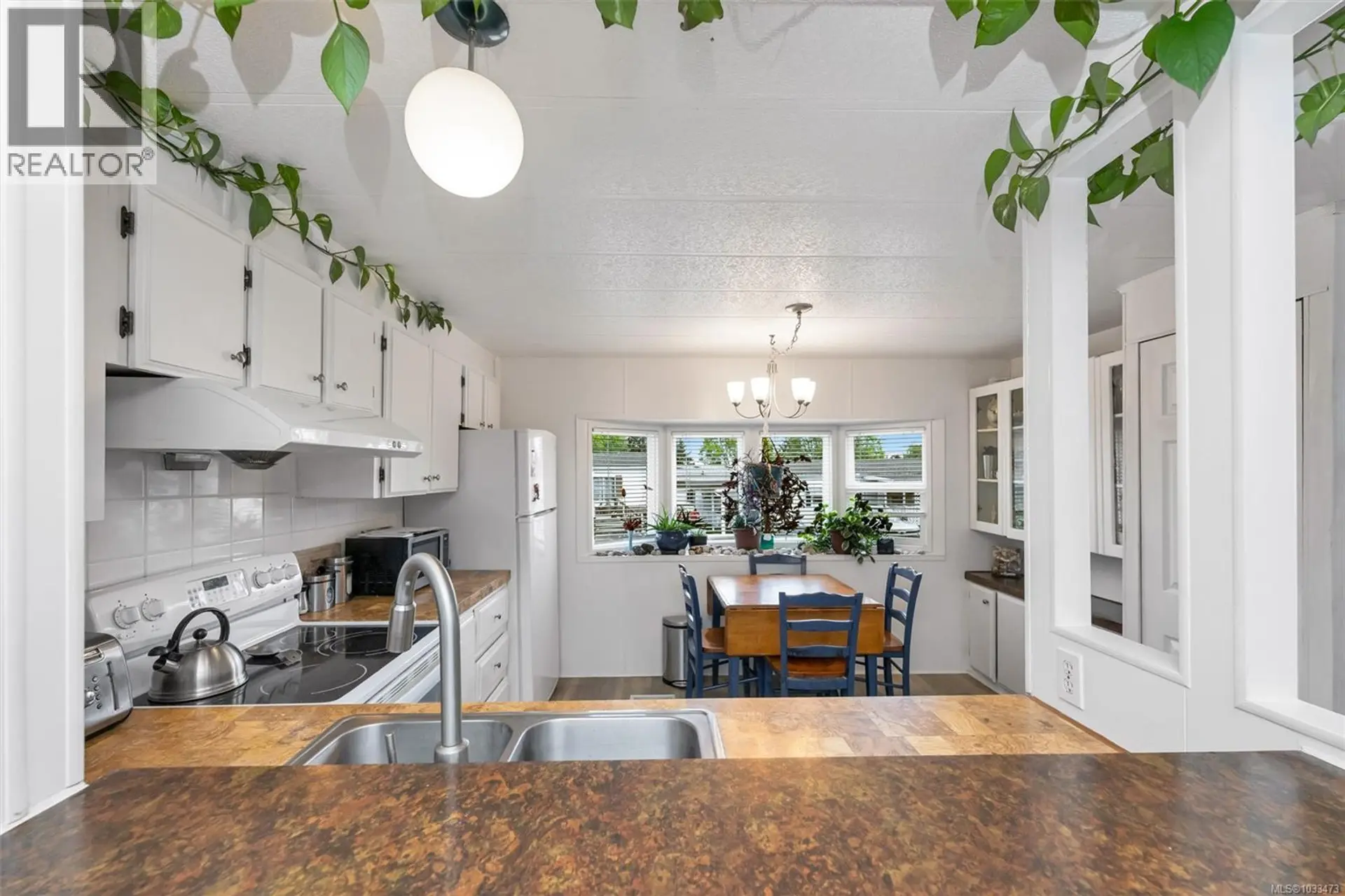 #4 1498 Admirals Rd - Image 7
