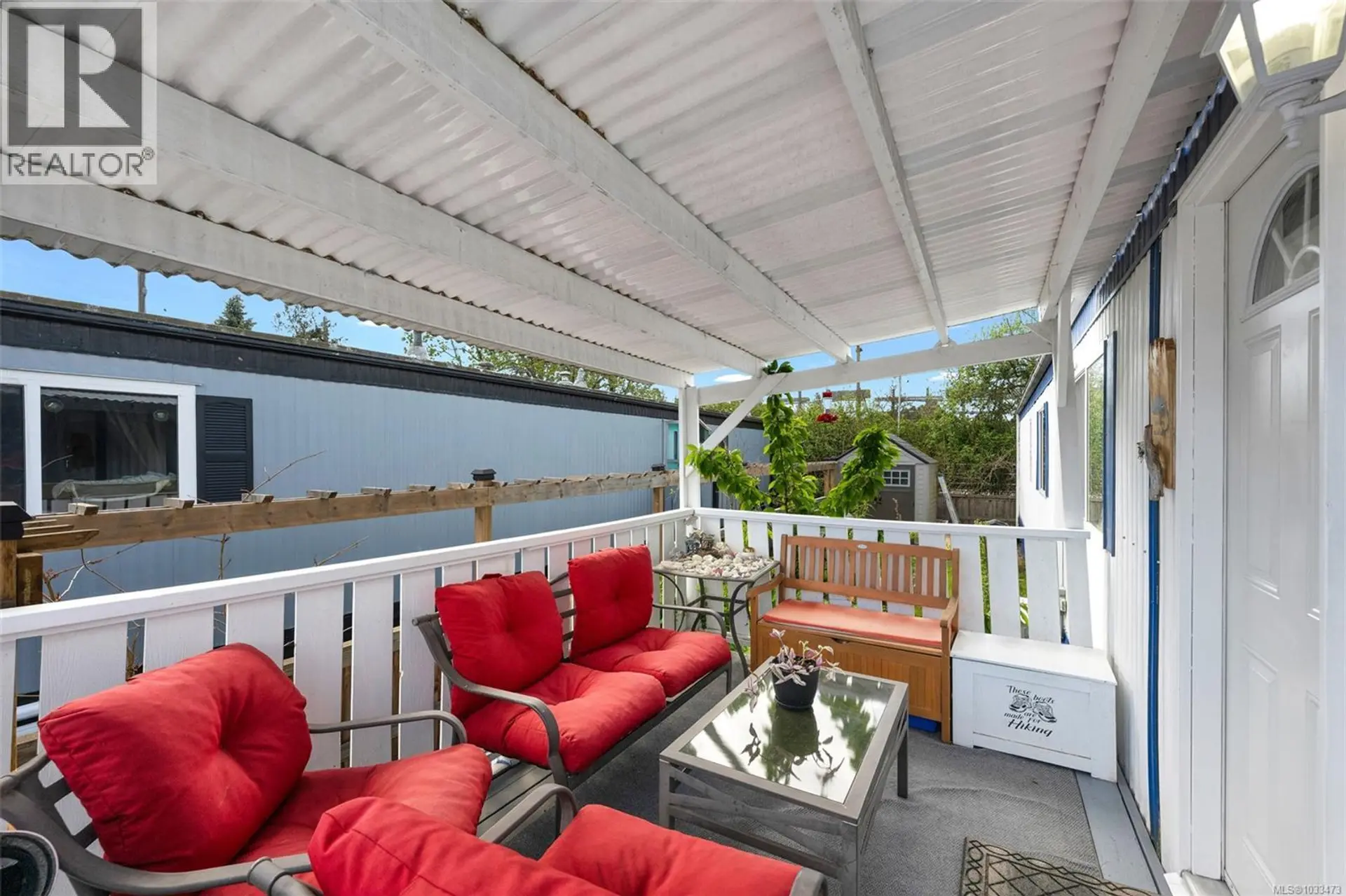 #4 1498 Admirals Rd - Image 15