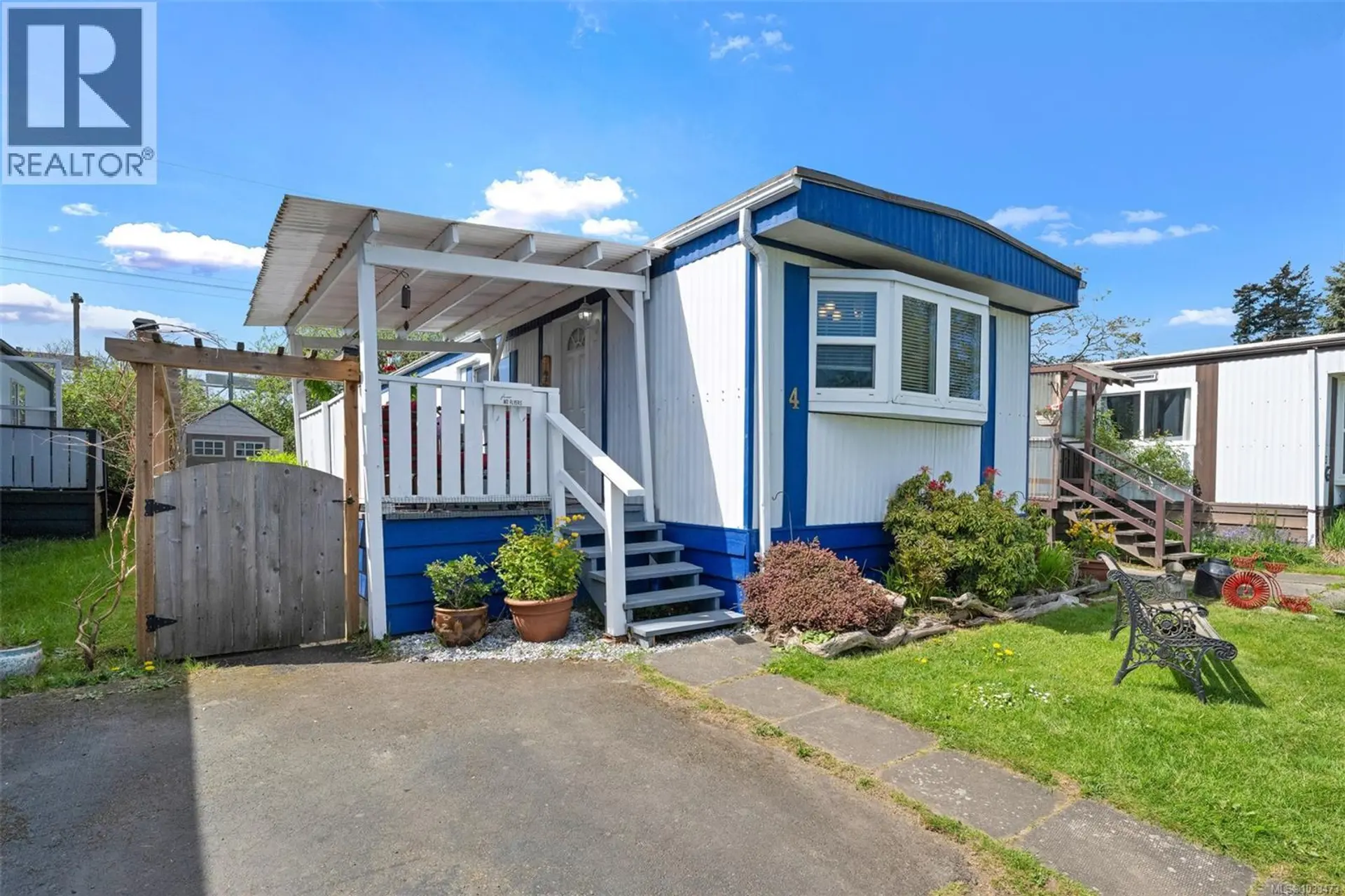 #4 1498 Admirals Rd - Image 1