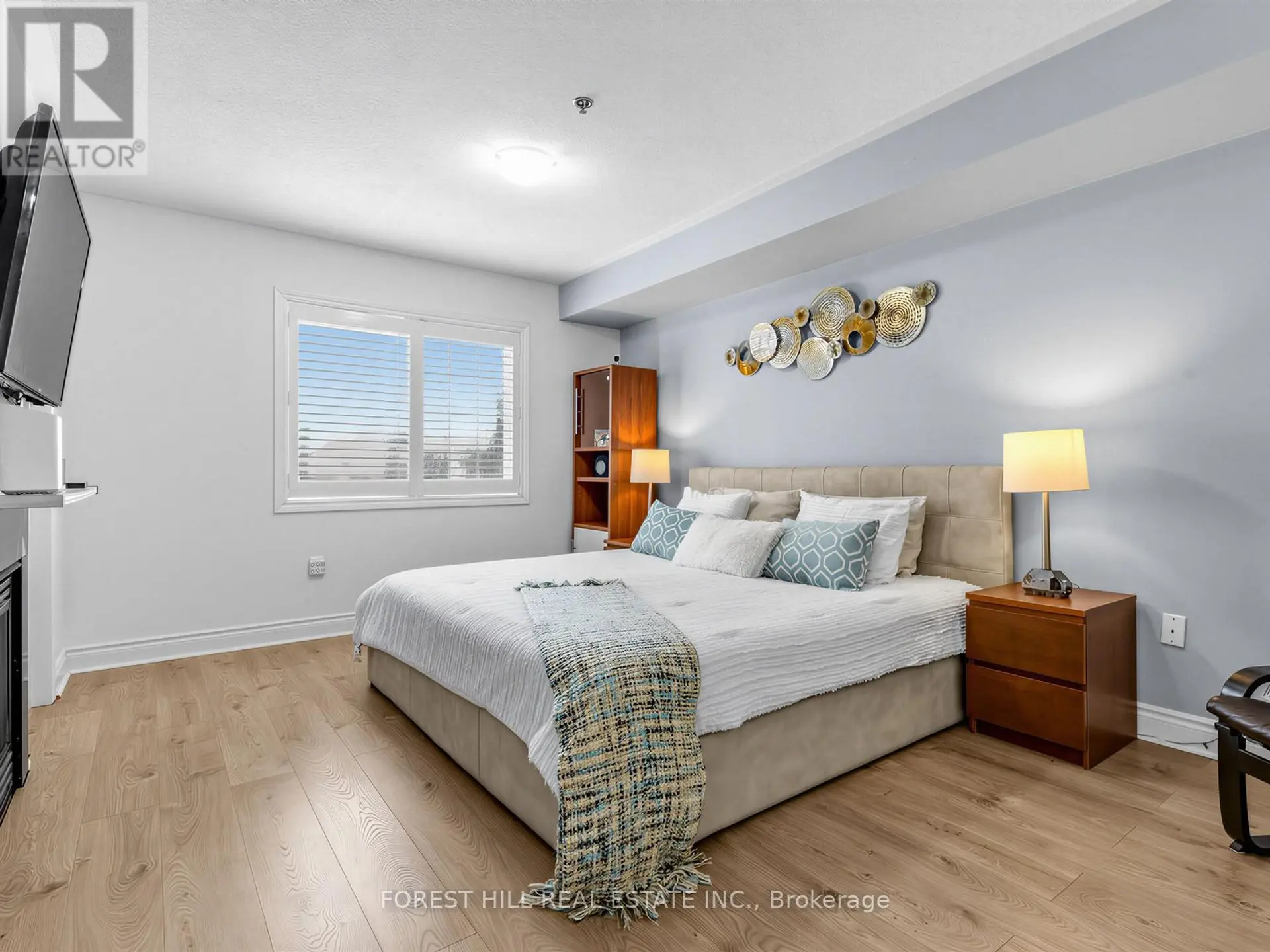 #51 8 BRIGHTON PLACE - Image 11