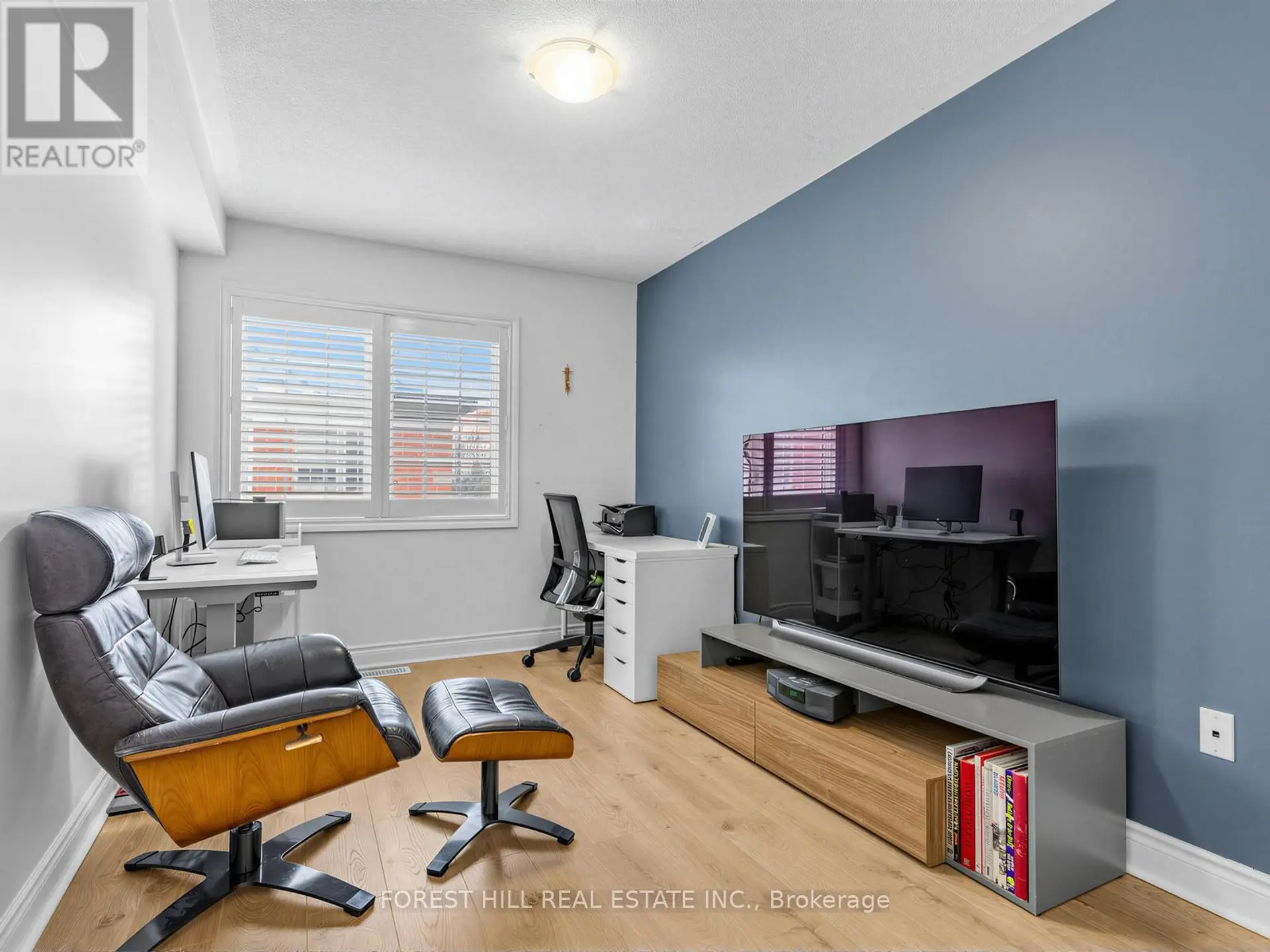 #51 8 BRIGHTON PLACE - Image 17