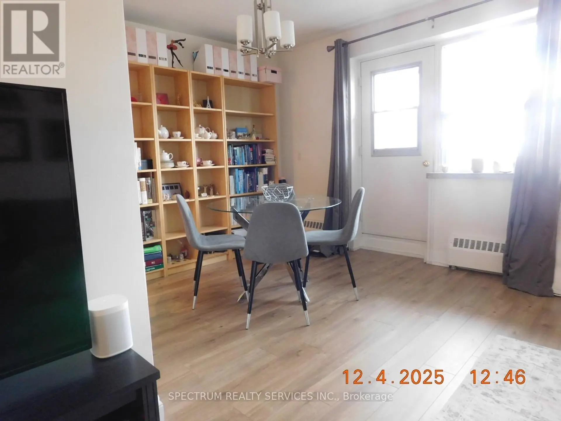 #808 3320 FIELDGATE DRIVE - Image 4