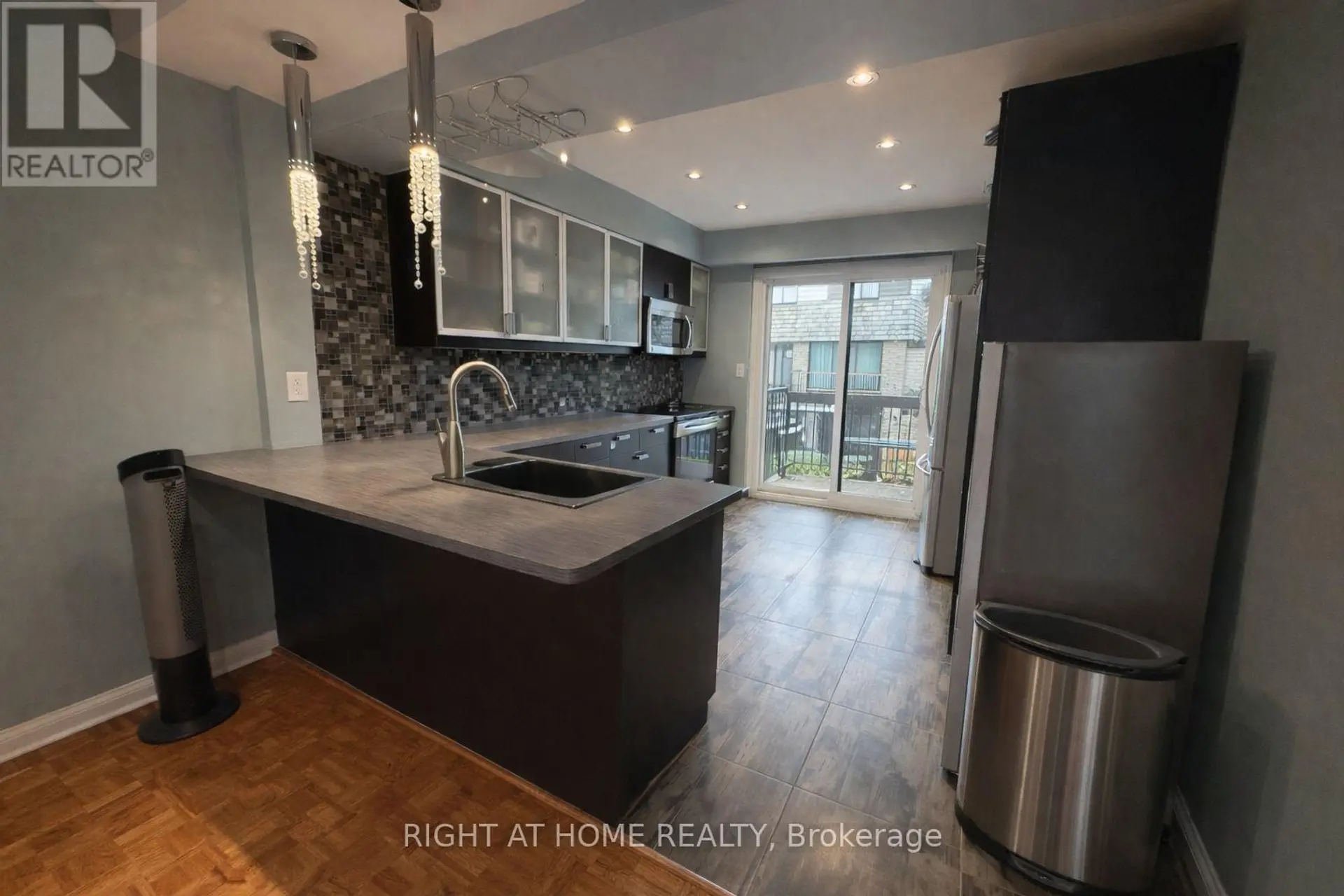#22 6 GLADE CARSE WAY - Image 3